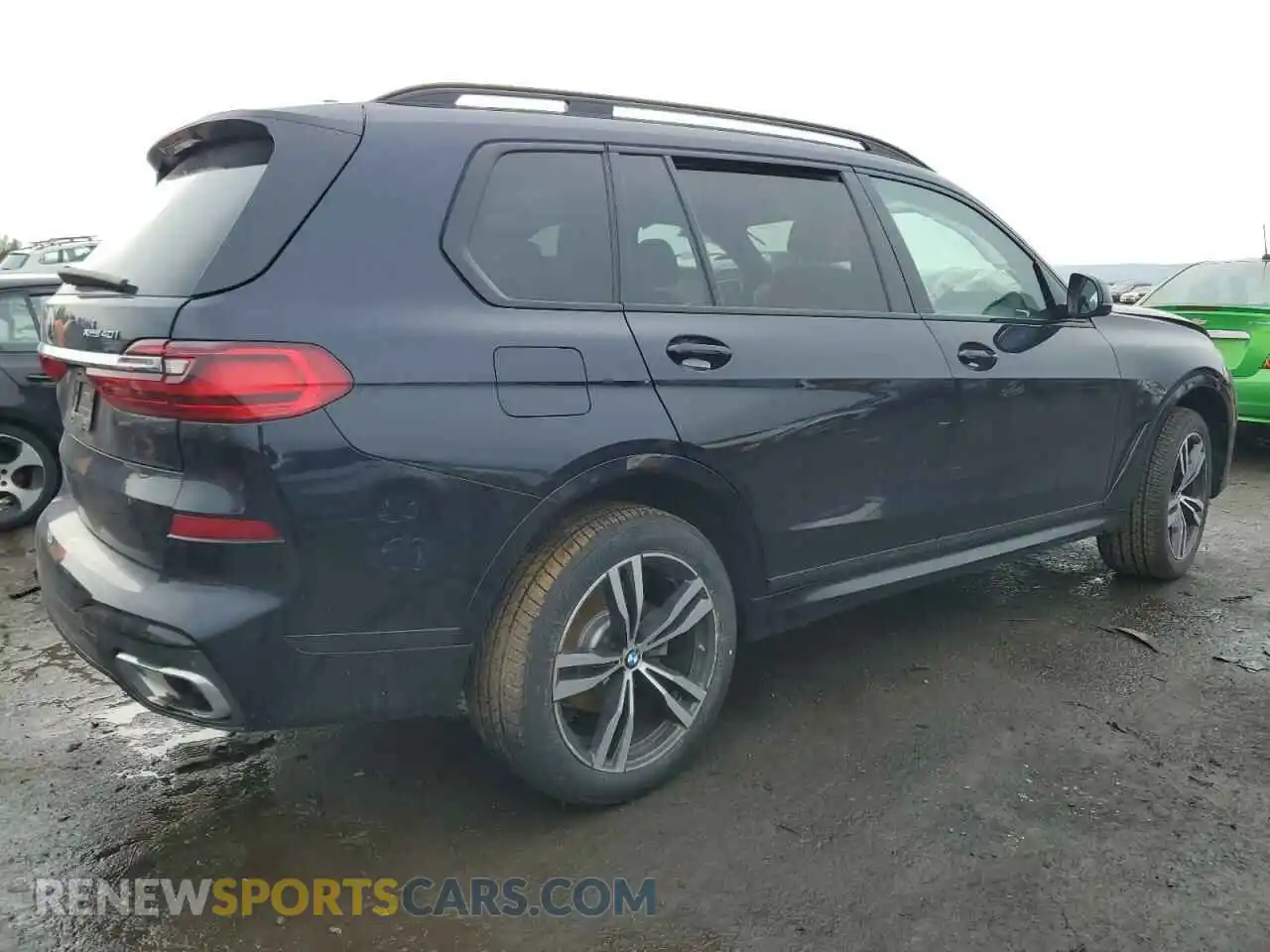 3 Photograph of a damaged car 5UXCW2C09L9B77747 BMW X7 2020