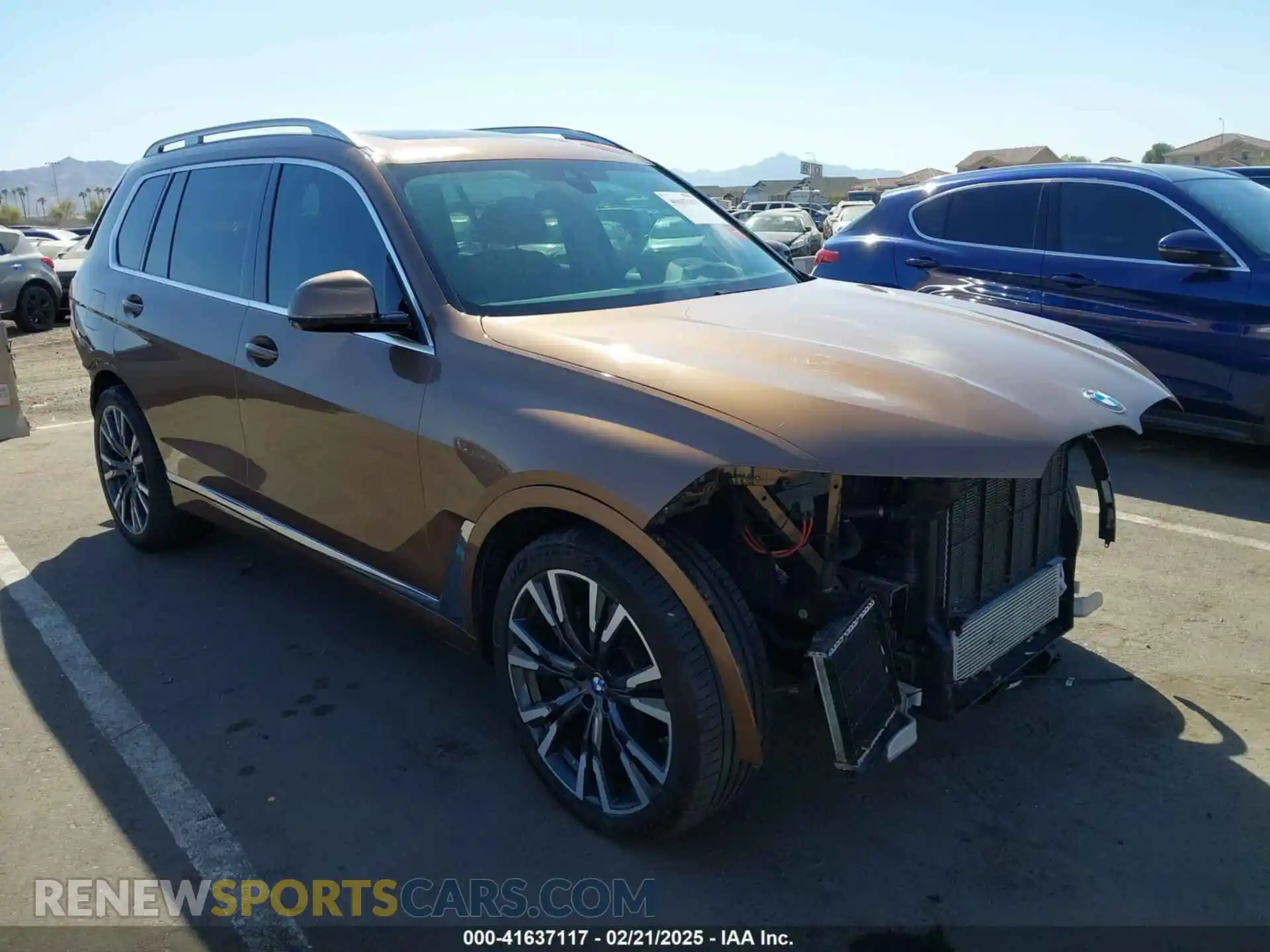 1 Photograph of a damaged car 5UXCW2C0XL9B48130 BMW X7 2020