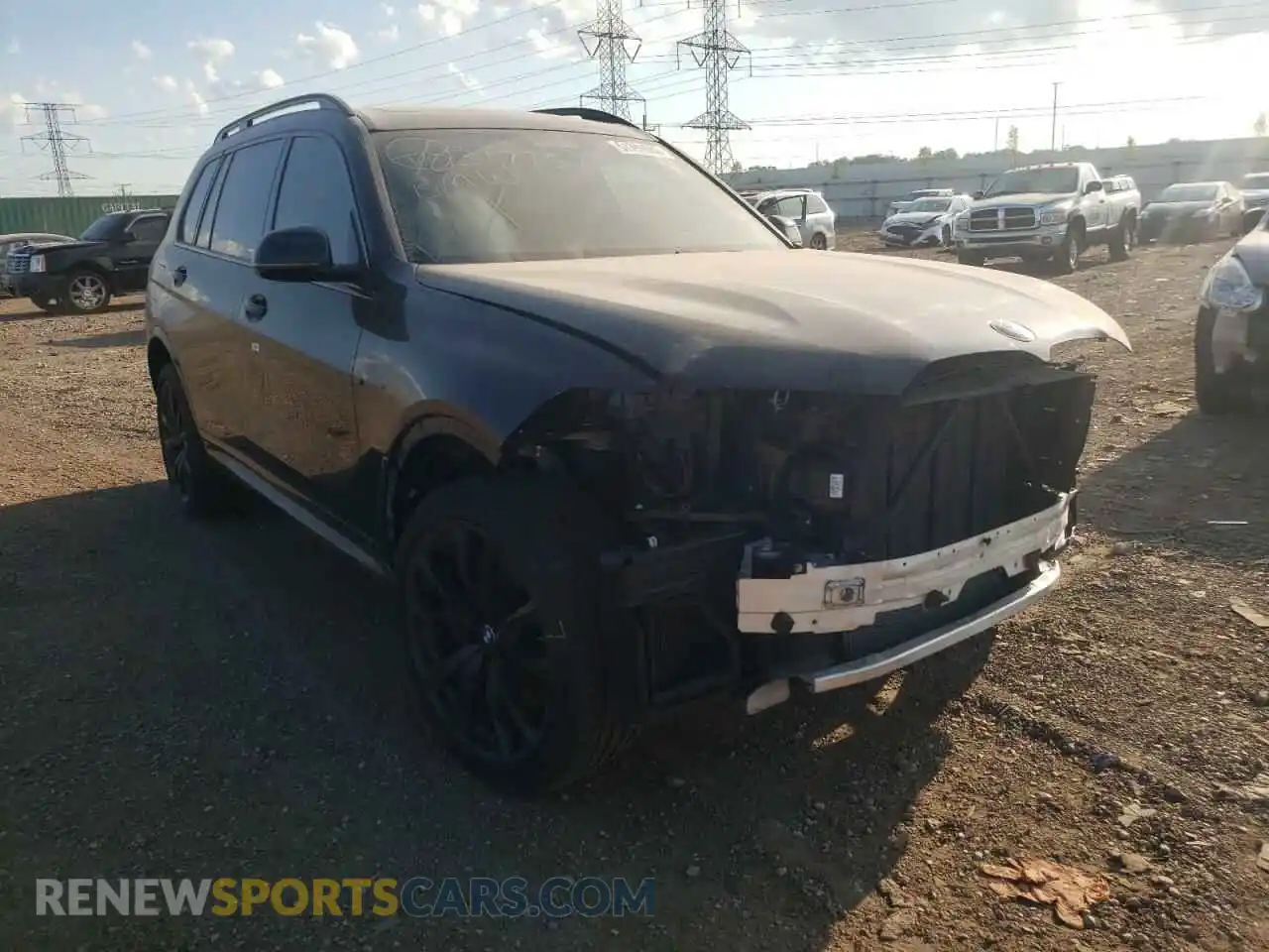 1 Photograph of a damaged car 5UXCX6C03LLE35333 BMW X7 2020