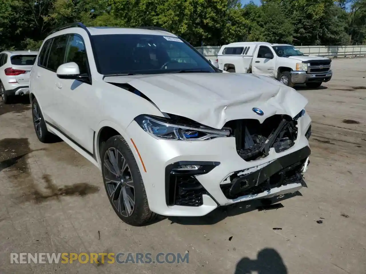 1 Фотография поврежденного автомобиля 5UXCX6C04L9C82684 BMW X7 2020