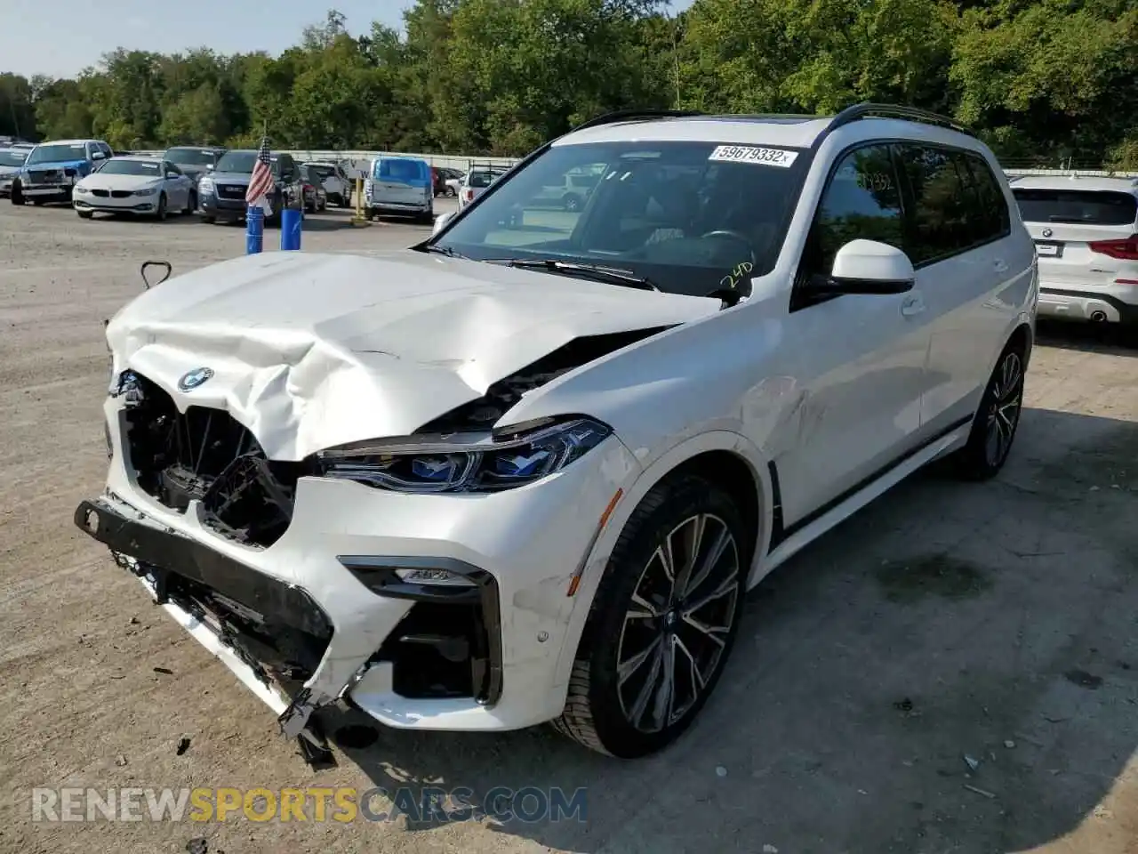 2 Фотография поврежденного автомобиля 5UXCX6C04L9C82684 BMW X7 2020