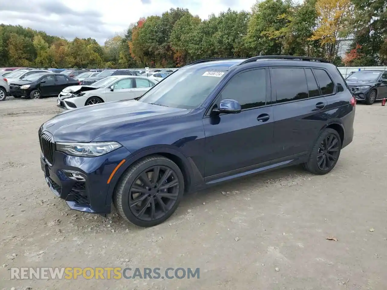 1 Photograph of a damaged car 5UXCX6C07L9C42678 BMW X7 2020