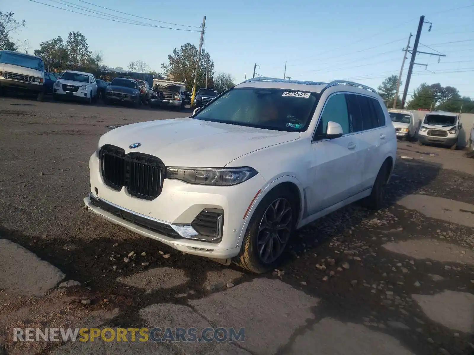 2 Photograph of a damaged car 5UXCW2C00M9E35557 BMW X7 2021
