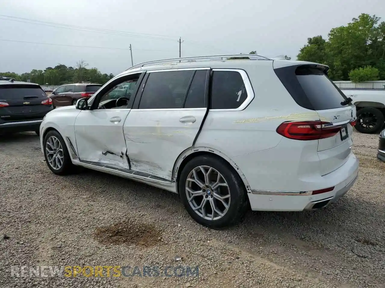 2 Фотография поврежденного автомобиля 5UXCW2C00M9E83530 BMW X7 2021