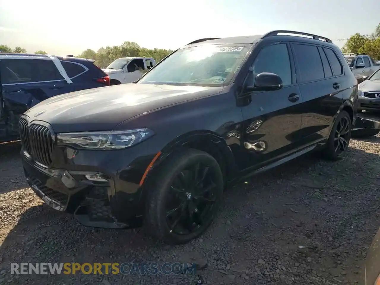 1 Photograph of a damaged car 5UXCW2C00M9H04673 BMW X7 2021
