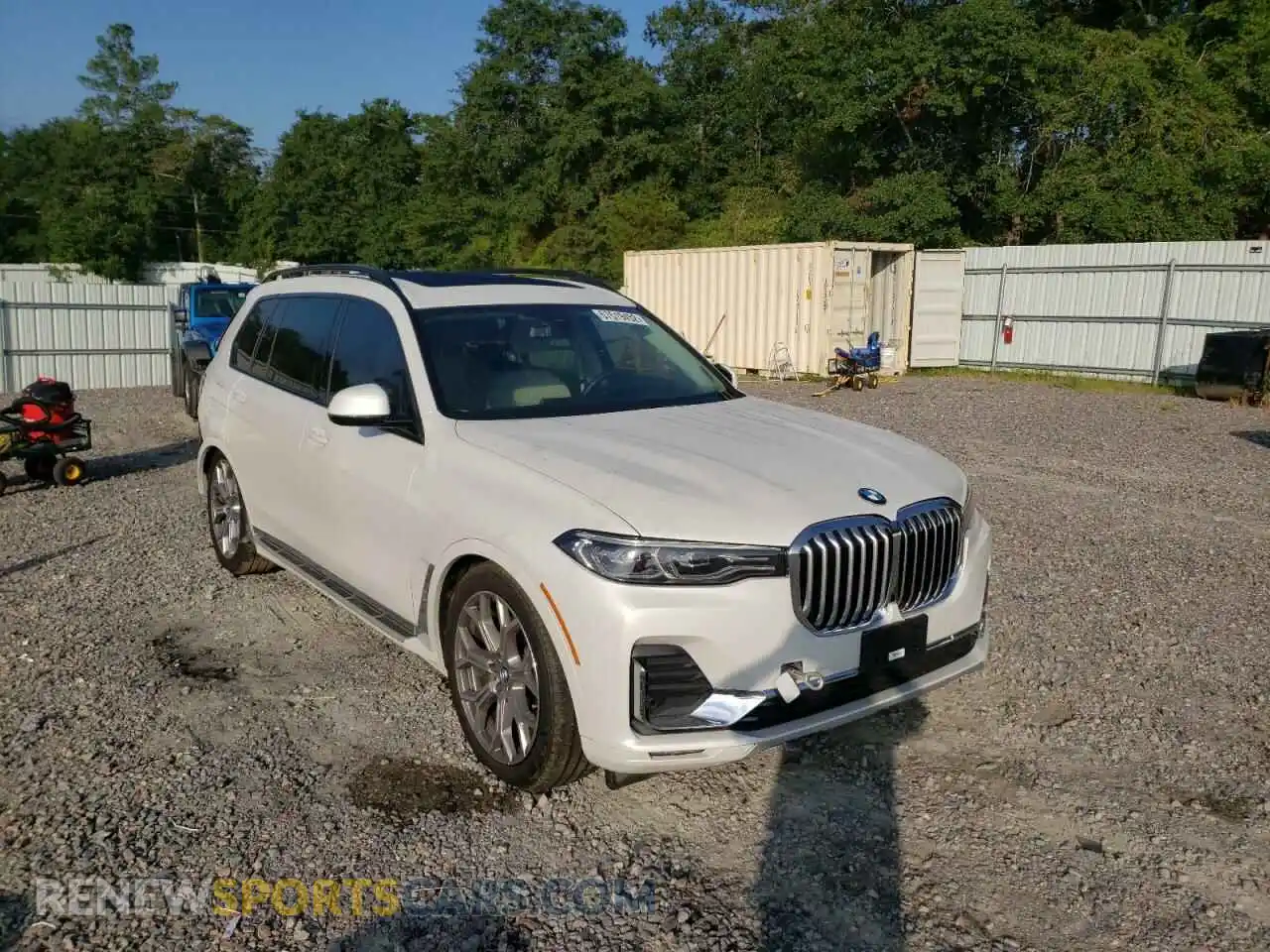 1 Photograph of a damaged car 5UXCW2C01M9E46552 BMW X7 2021