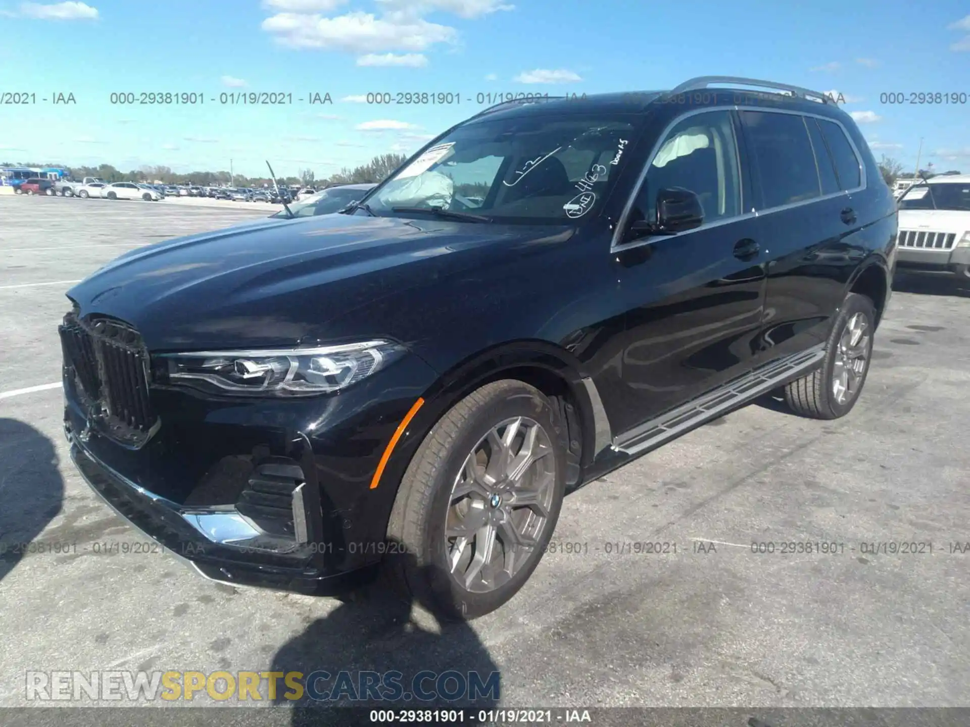 2 Photograph of a damaged car 5UXCW2C02M9E88891 BMW X7 2021