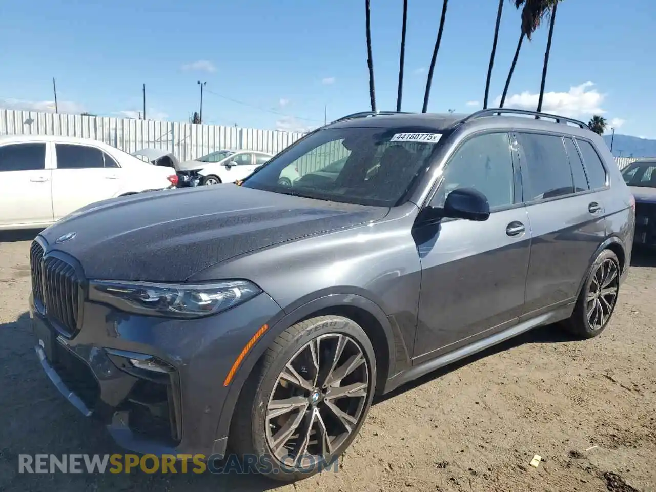 1 Photograph of a damaged car 5UXCW2C03M9G60636 BMW X7 2021