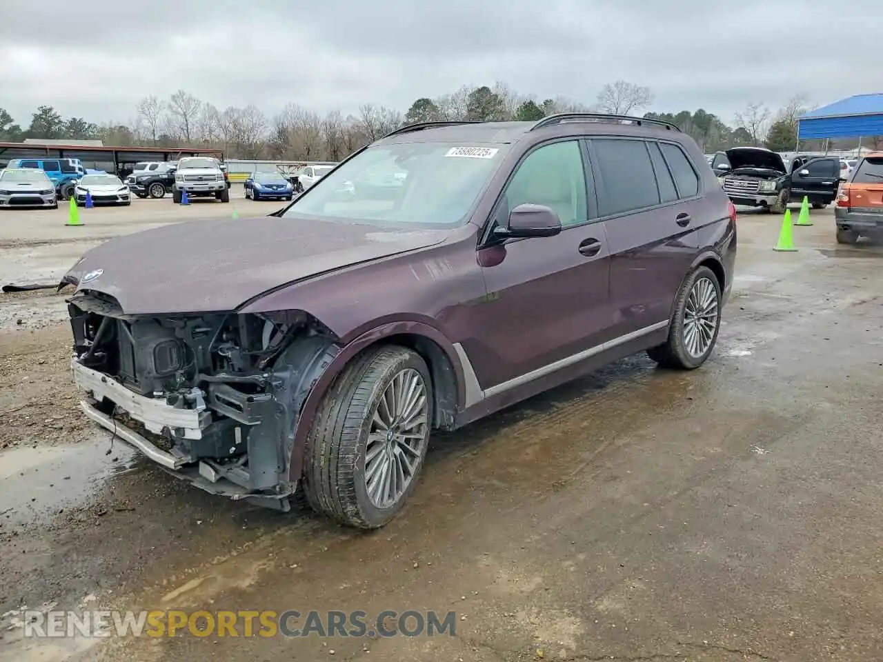 1 Photograph of a damaged car 5UXCW2C05M9F58349 BMW X7 2021