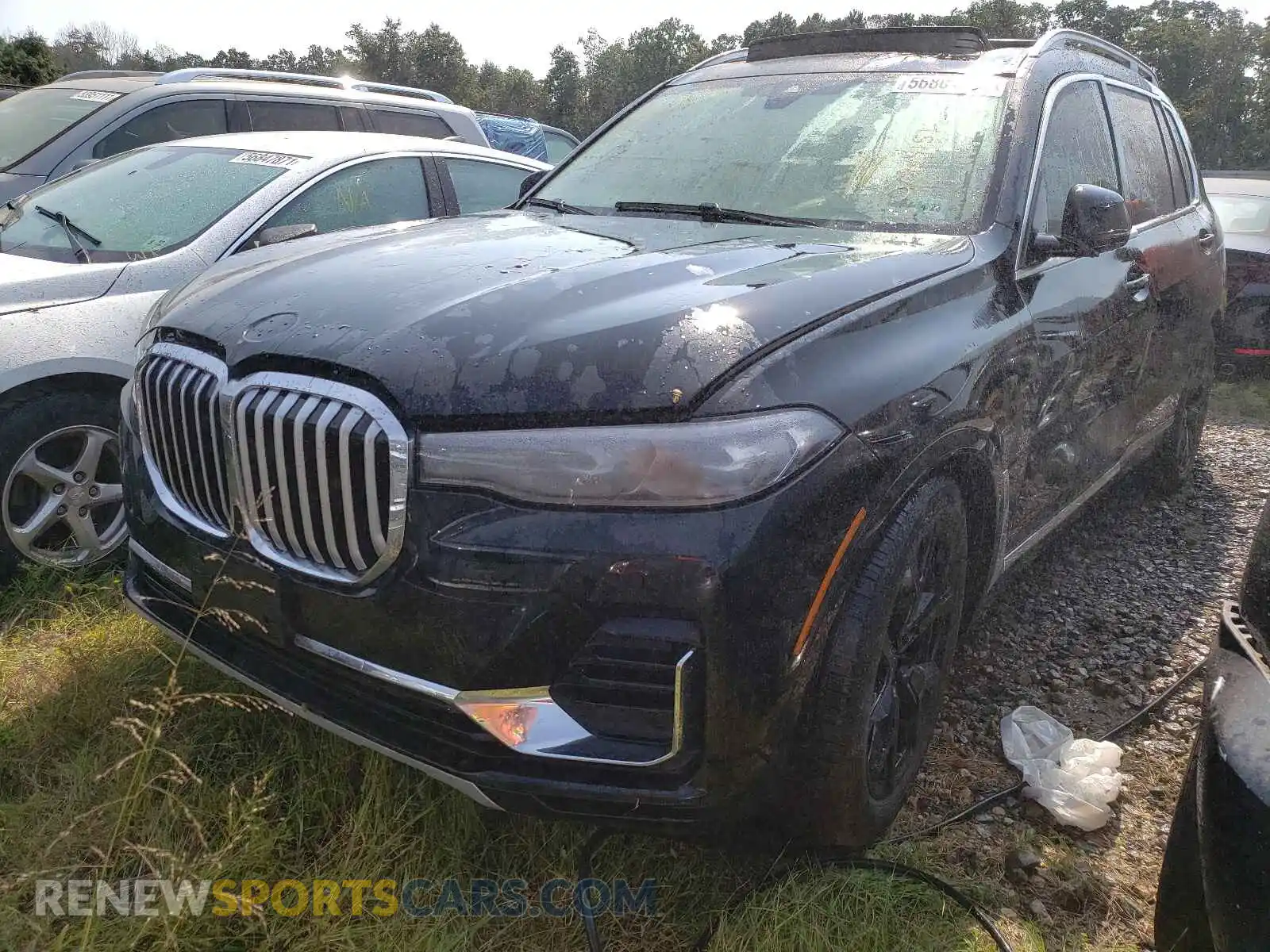 2 Photograph of a damaged car 5UXCW2C07M9G64138 BMW X7 2021