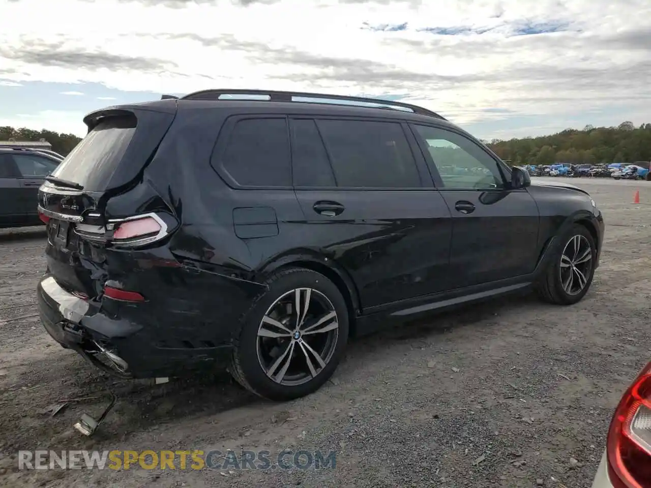 3 Фотография поврежденного автомобиля 5UXCW2C0XM9F90441 BMW X7 2021
