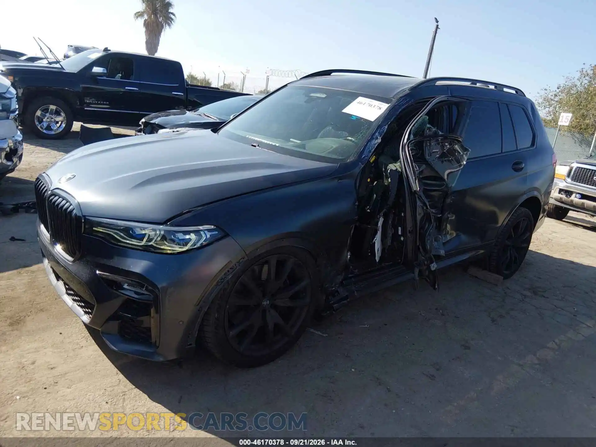 2 fotografías del automóvil dañado 5UXCX6C00M9F14988 BMW X7 2021