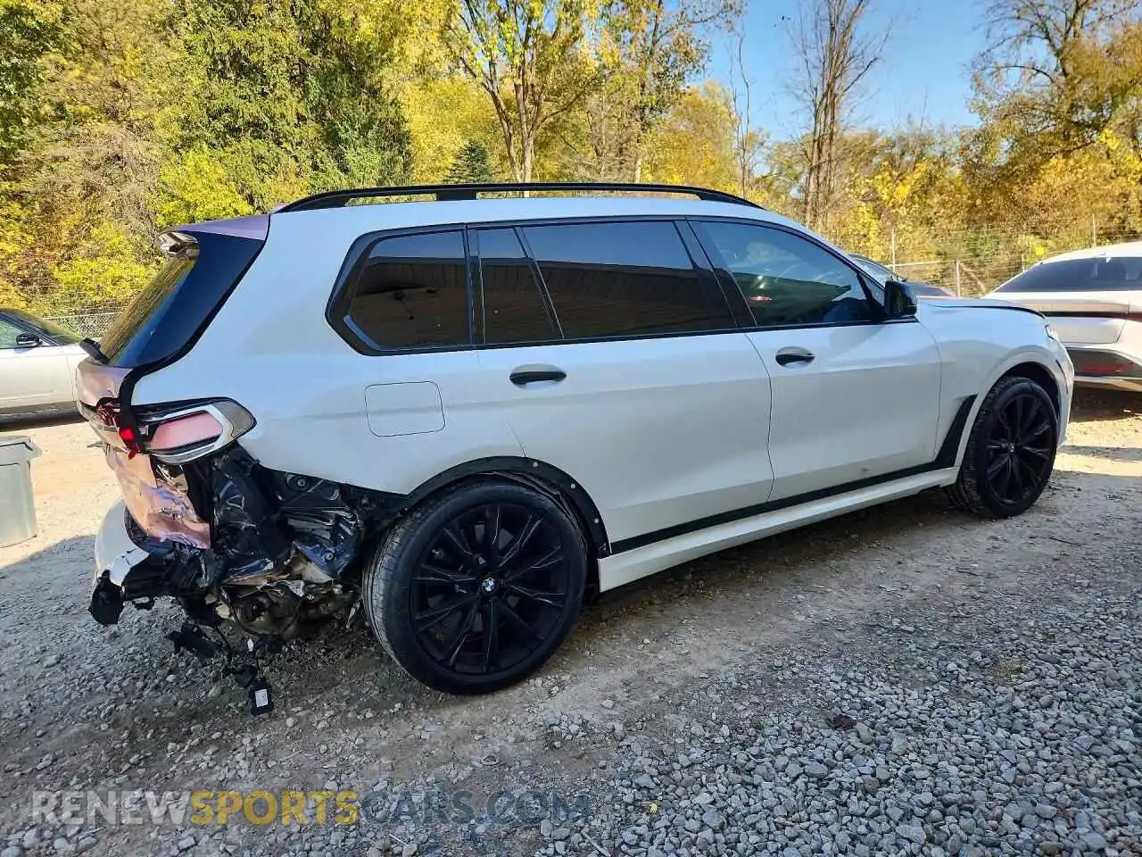 3 Фотография поврежденного автомобиля 5UXCX6C00M9H52873 BMW X7 2021