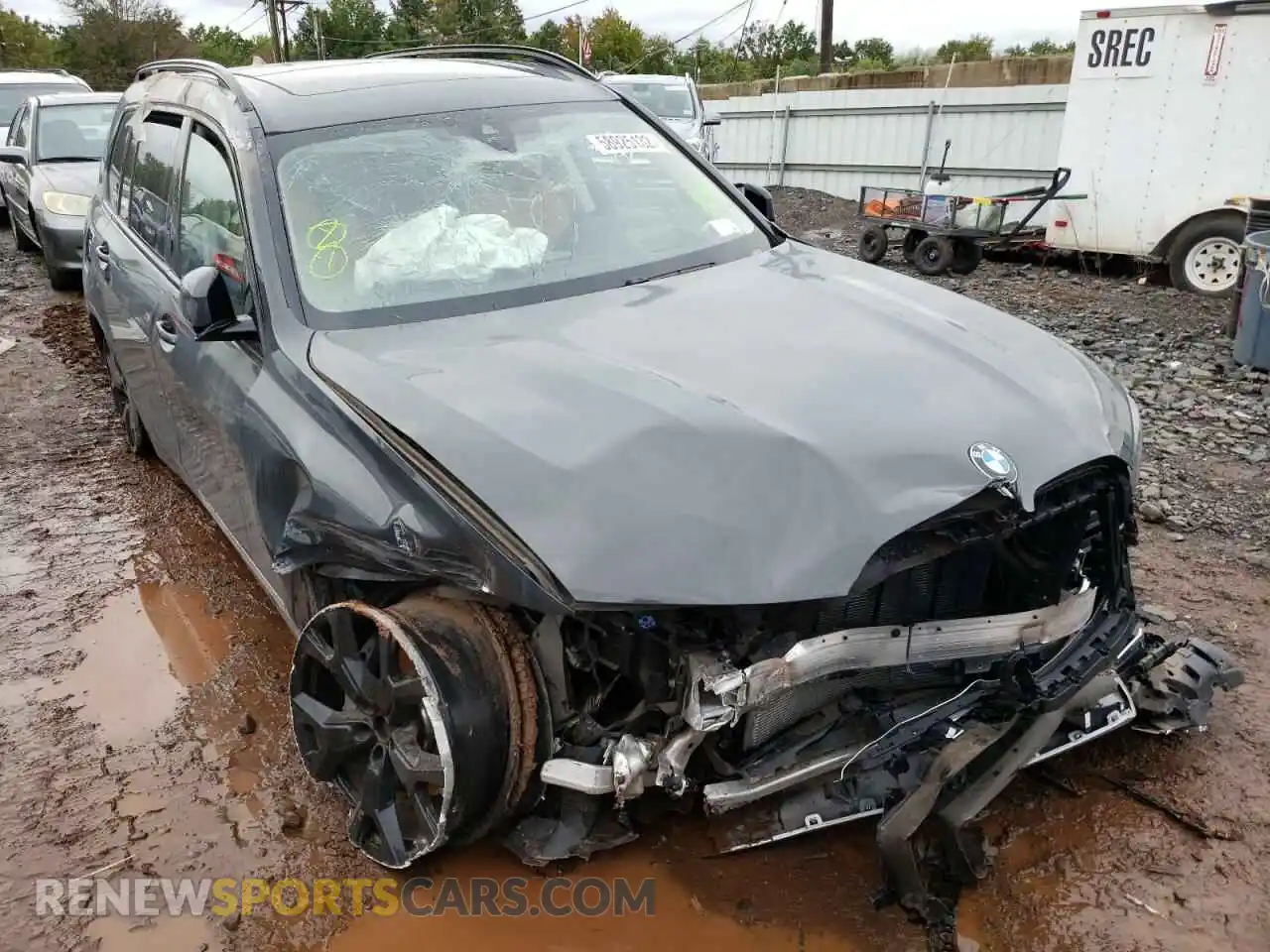 1 Photograph of a damaged car 5UXCW2C01N9N02732 BMW X7 2022