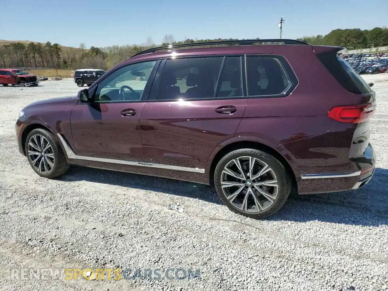 2 Photograph of a damaged car 5UXCW2C02N9K87183 BMW X7 2022