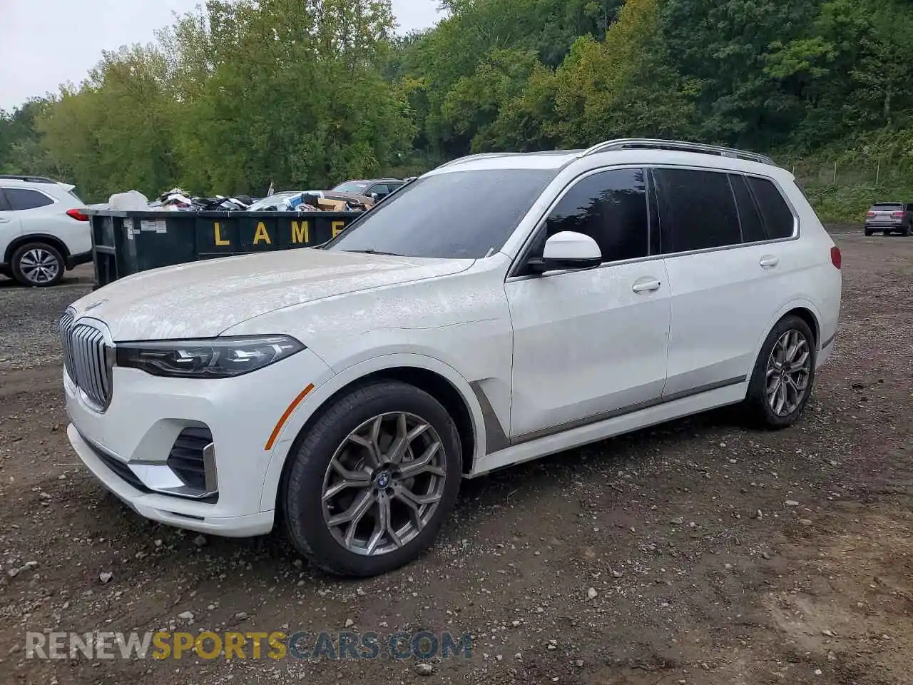 1 Photograph of a damaged car 5UXCW2C02N9L92158 BMW X7 2022