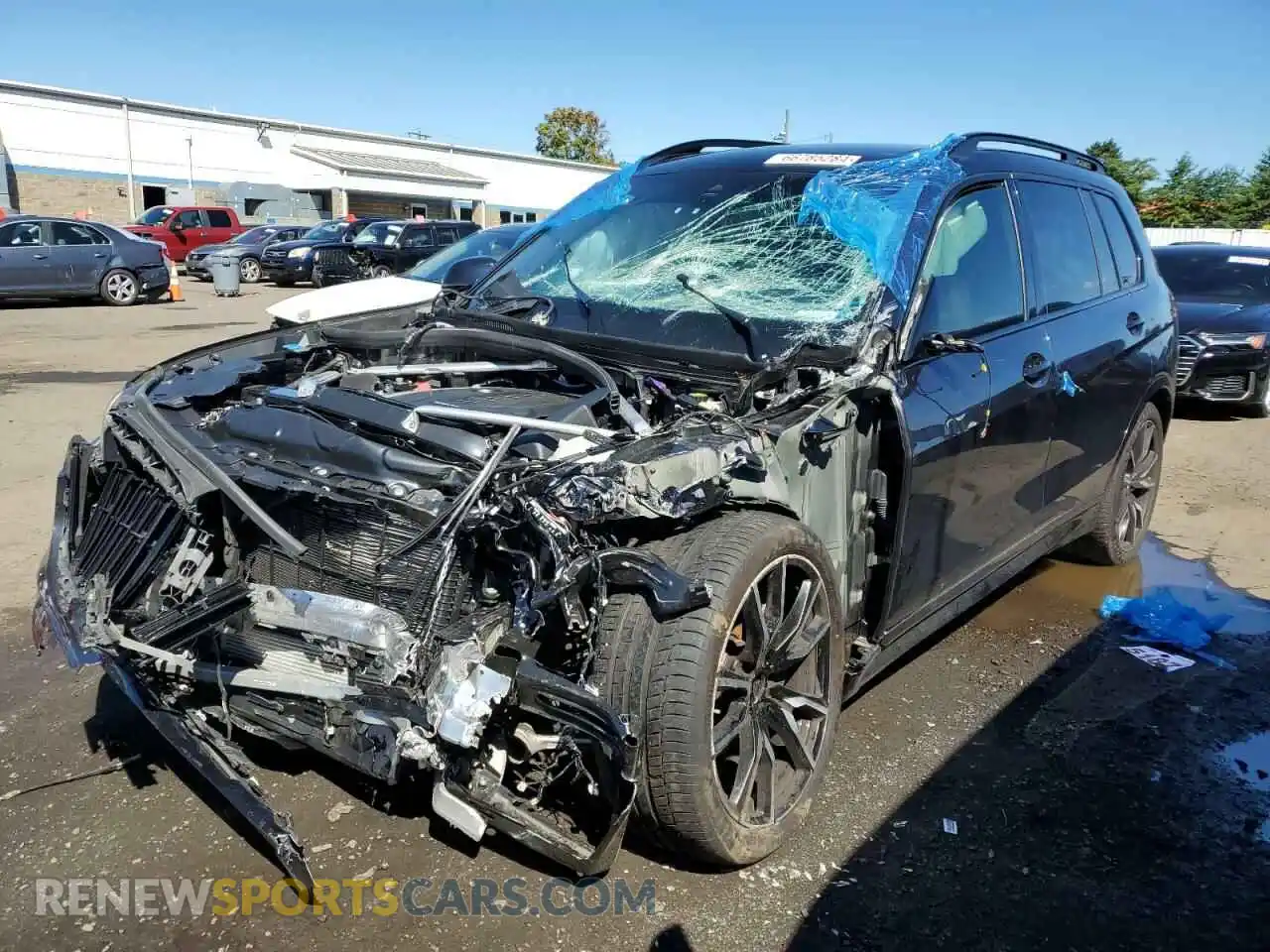 1 Photograph of a damaged car 5UXCW2C03N9L08641 BMW X7 2022