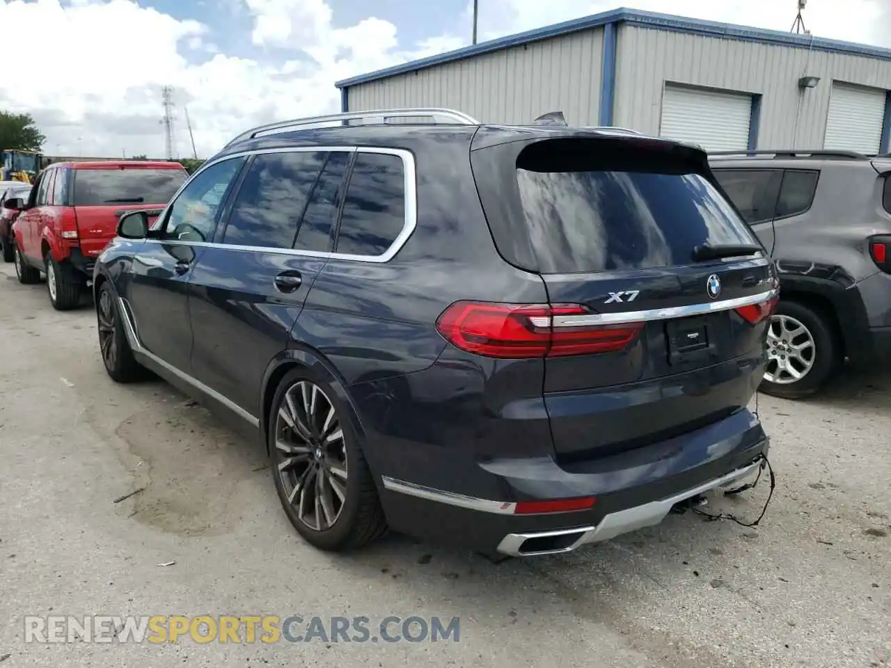 3 Фотография поврежденного автомобиля 5UXCW2C04N9K94653 BMW X7 2022