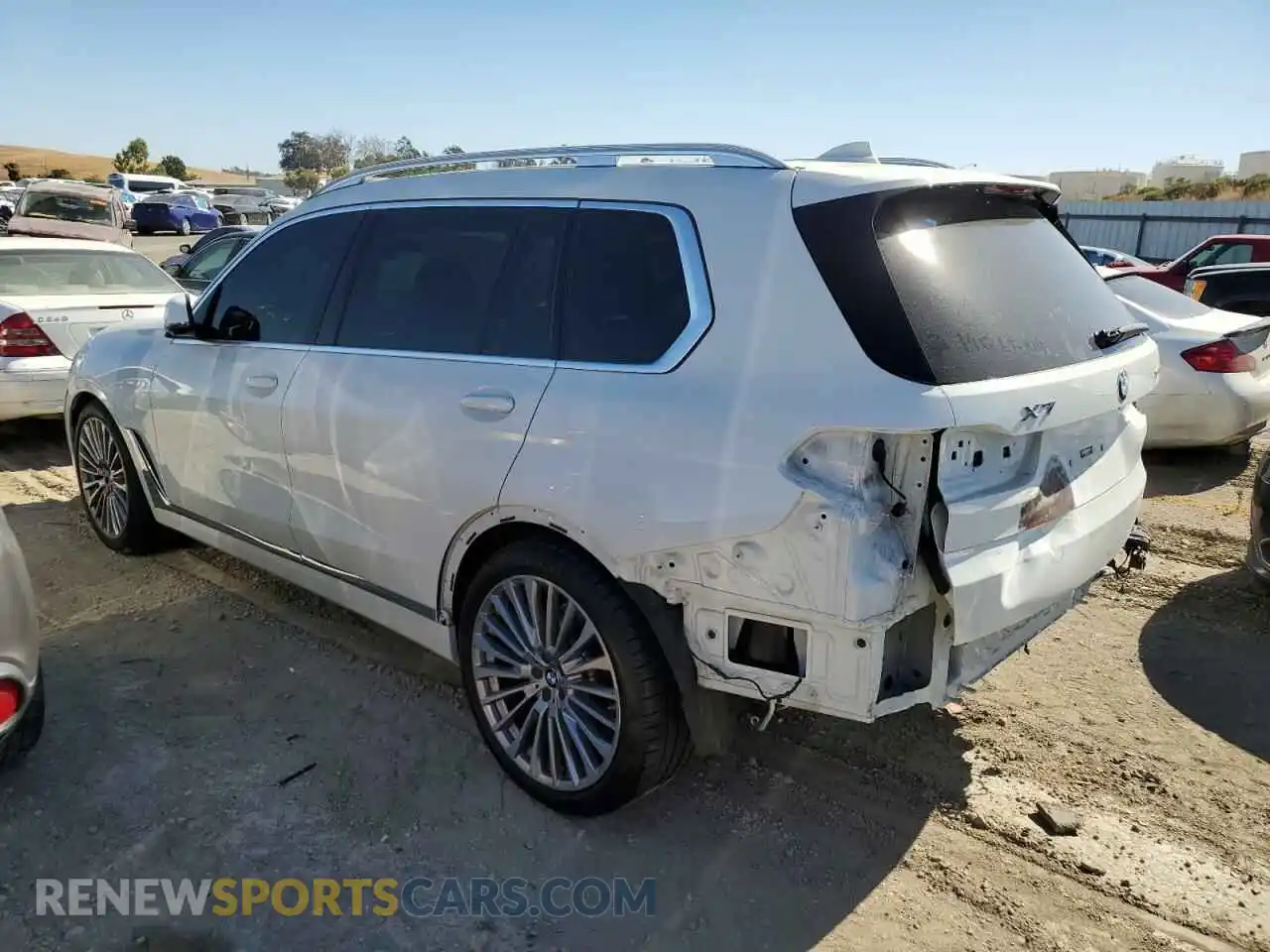 2 fotografías del automóvil dañado 5UXCW2C06N9J14802 BMW X7 2022