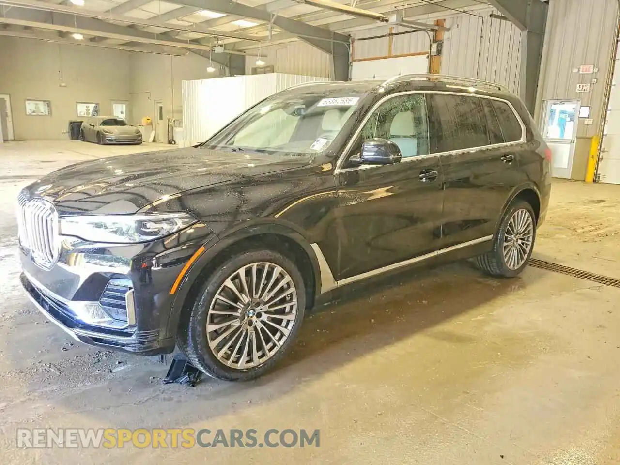 1 Photograph of a damaged car 5UXCW2C07N9J70957 BMW X7 2022
