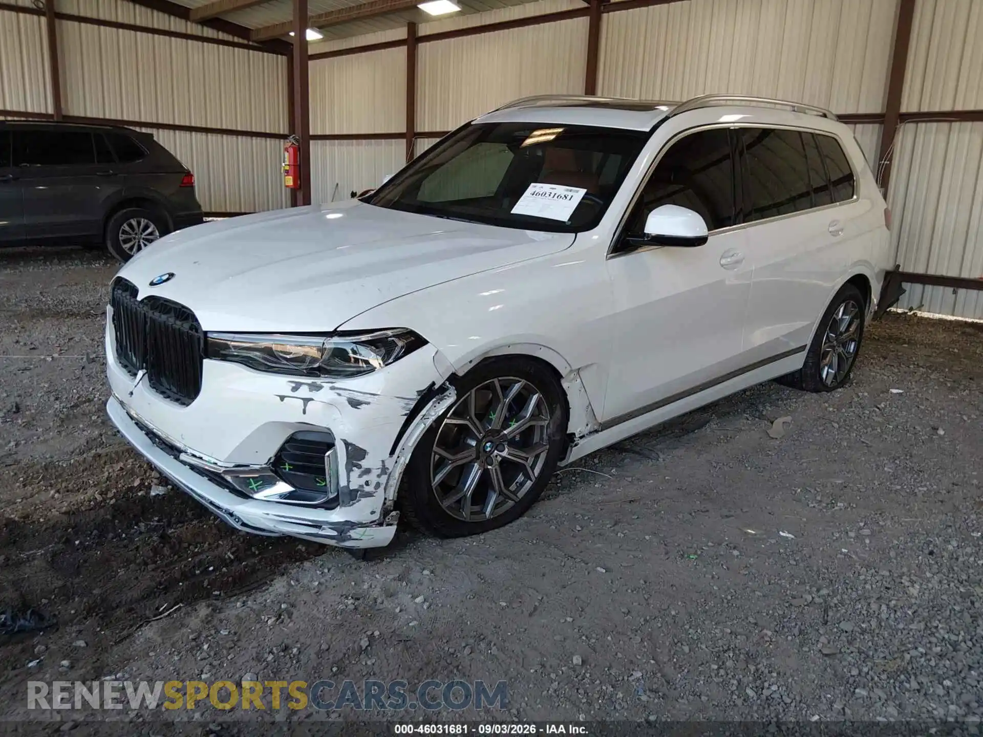 2 Photograph of a damaged car 5UXCW2C07N9L79552 BMW X7 2022
