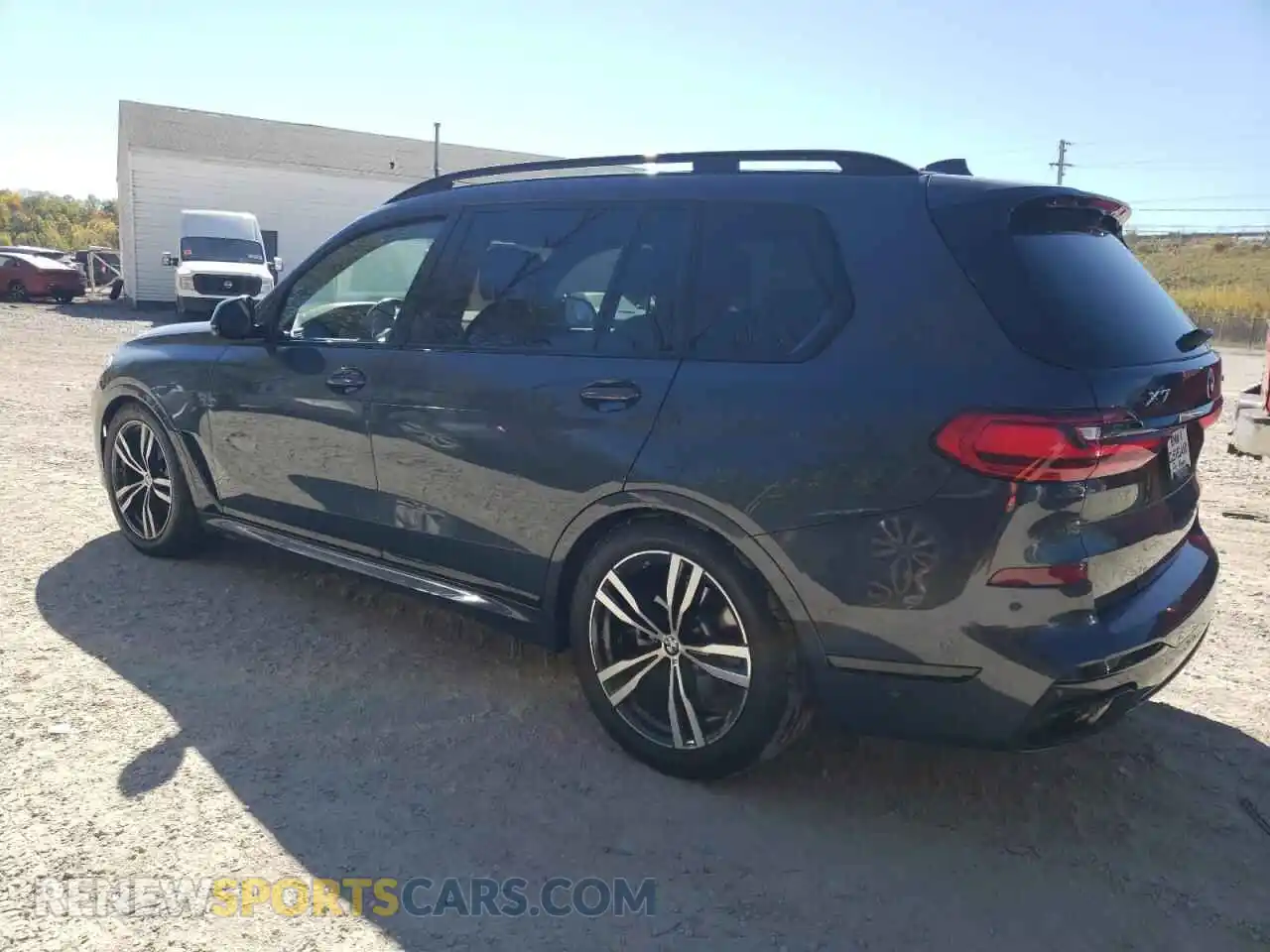 2 Photograph of a damaged car 5UXCW2C08N9K24749 BMW X7 2022