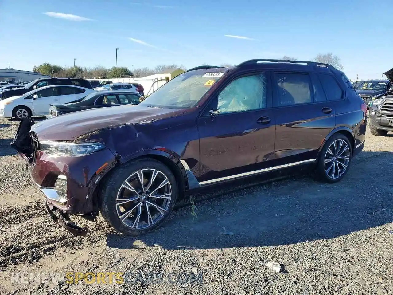 1 Photograph of a damaged car 5UXCW2C08N9M59250 BMW X7 2022