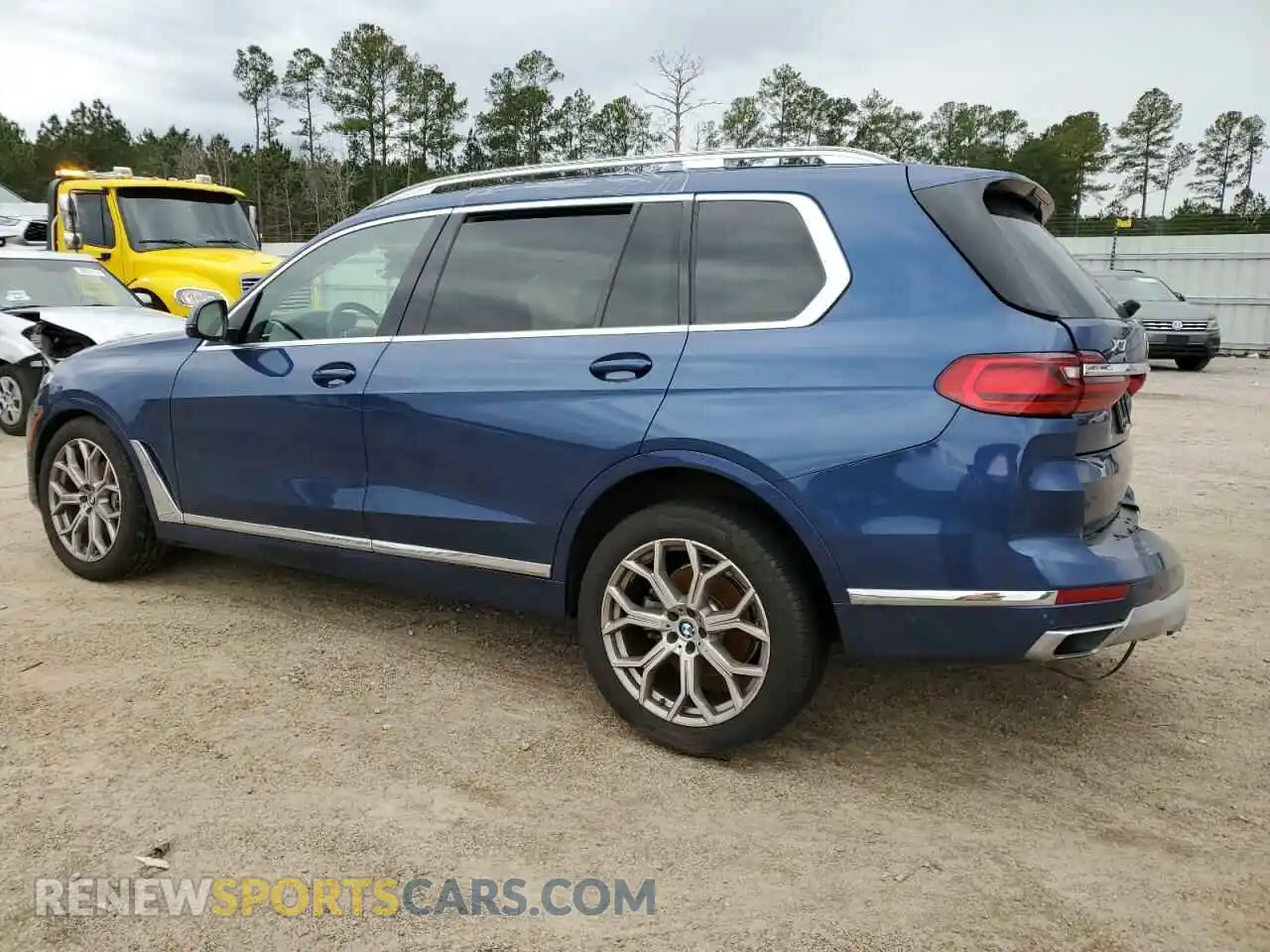 2 Photograph of a damaged car 5UXCW2C0XN9J71486 BMW X7 2022