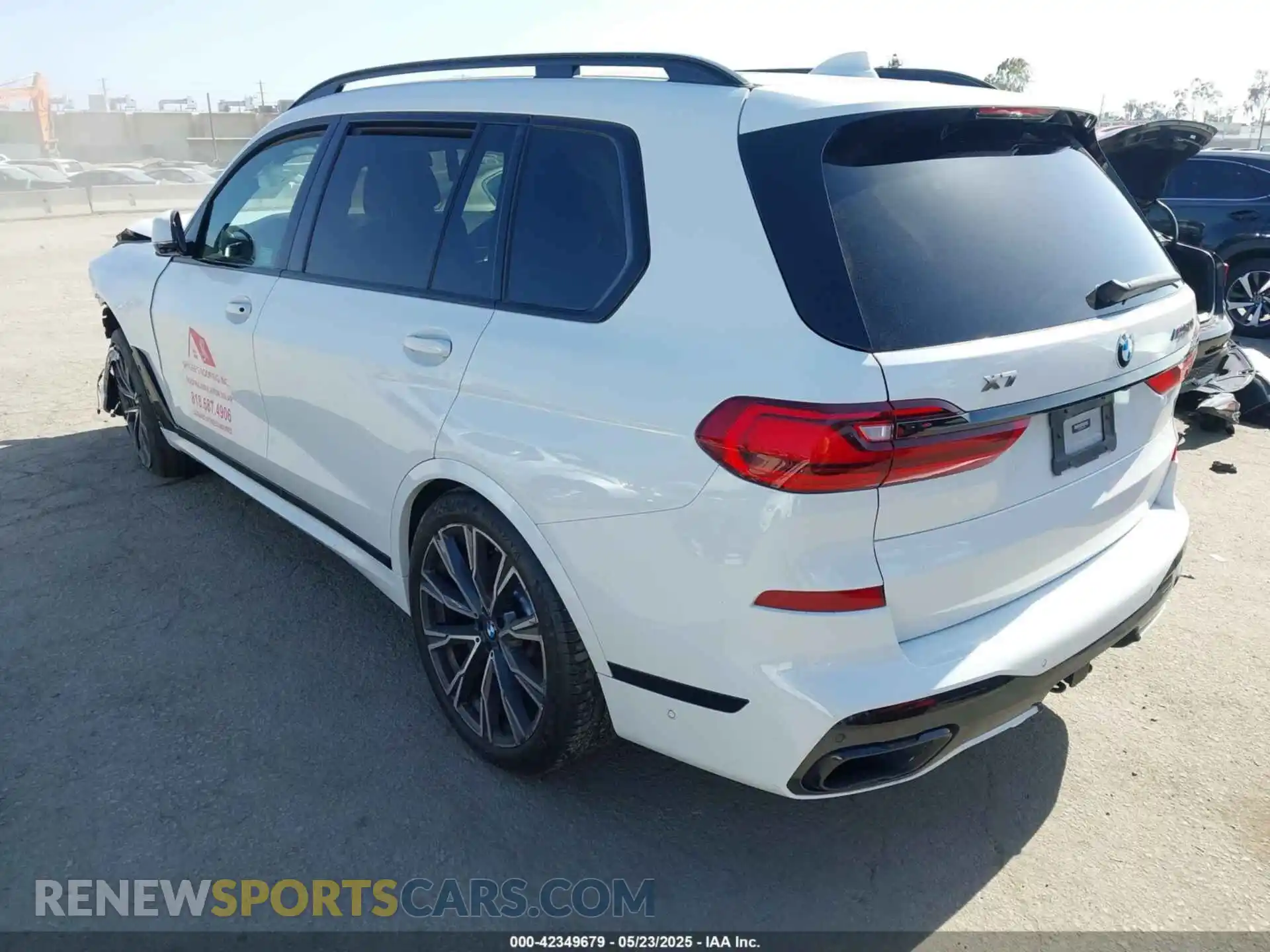 3 Фотография поврежденного автомобиля 5UXCX6C00N9L77369 BMW X7 2022