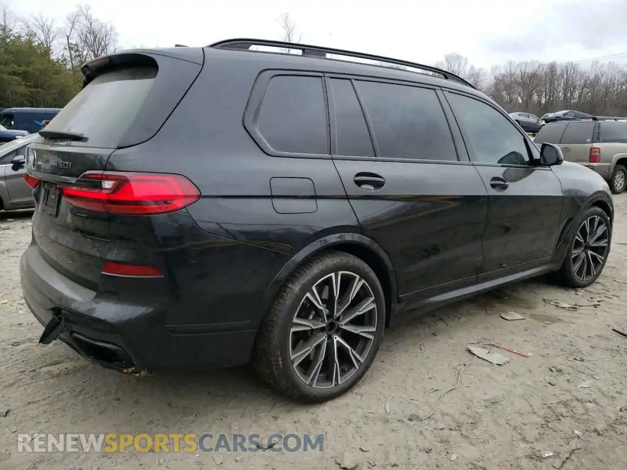 3 Photograph of a damaged car 5UXCX6C02N9M11540 BMW X7 2022