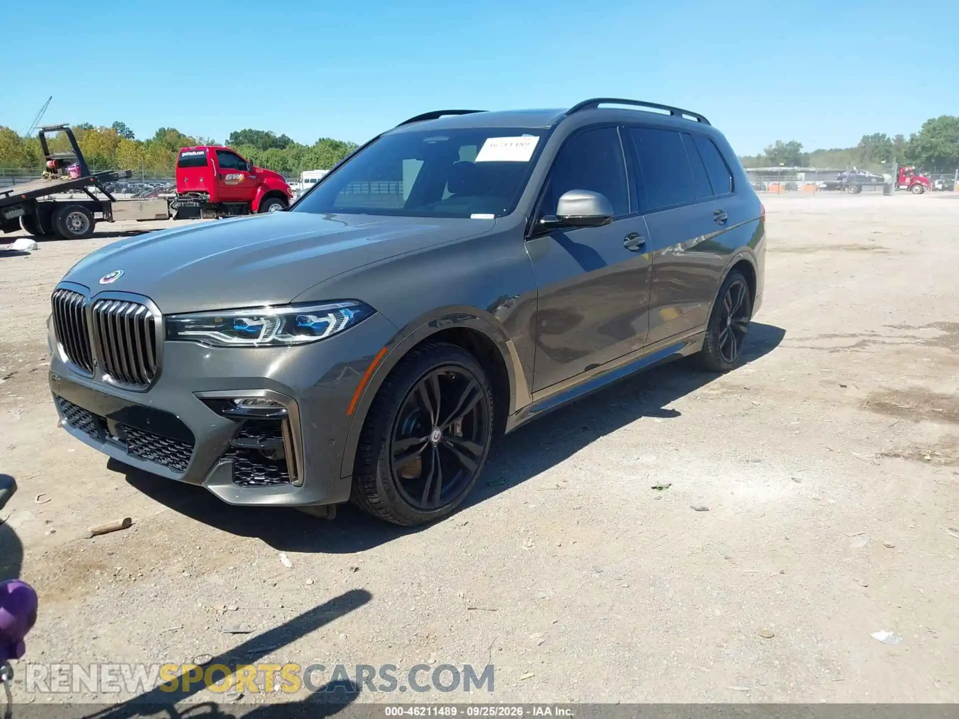 2 Photograph of a damaged car 5UXCX6C03N9M64148 BMW X7 2022