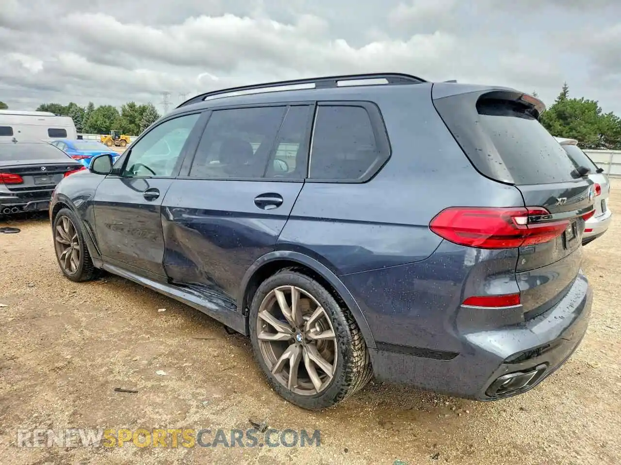 2 Фотография поврежденного автомобиля 5UXCX6C06N9M17860 BMW X7 2022