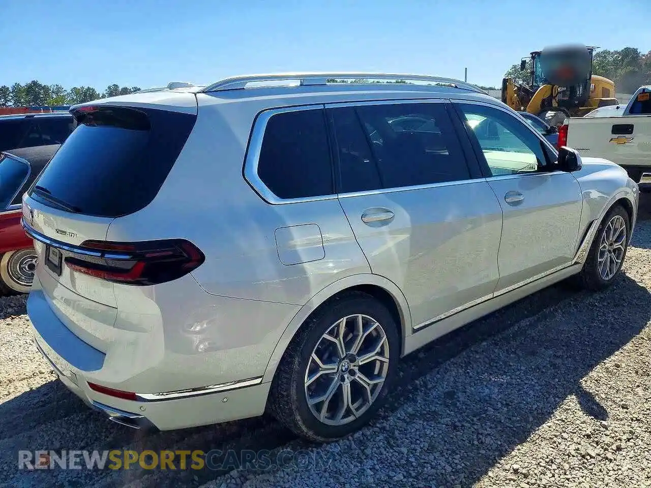 3 fotografías del automóvil dañado 5UX23EM02P9P72222 BMW X7 2023