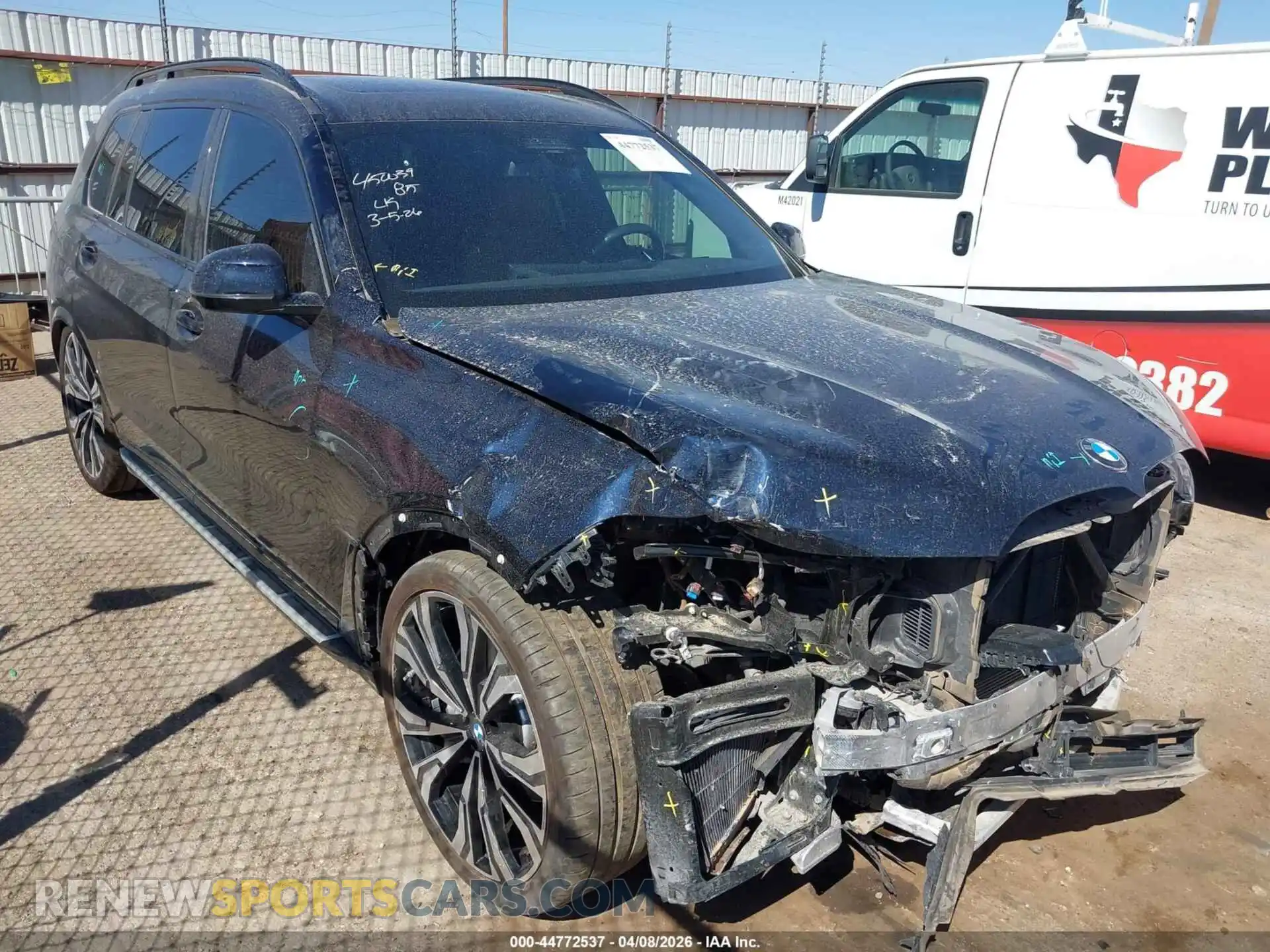 1 fotografías del automóvil dañado 5UX23EM03P9R54267 BMW X7 2023