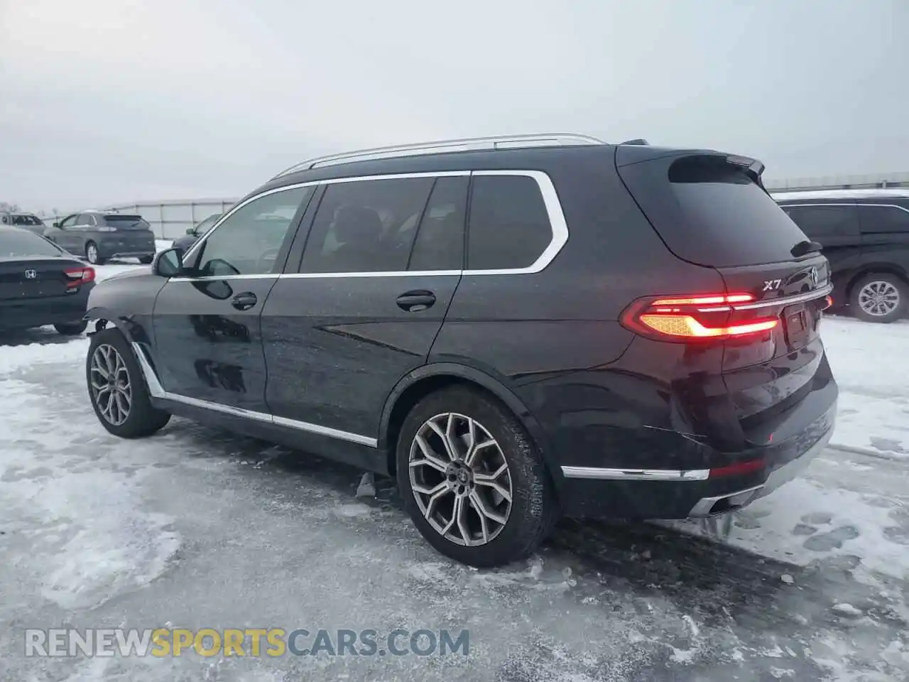 2 Фотография поврежденного автомобиля 5UX23EM07P9N58584 BMW X7 2023