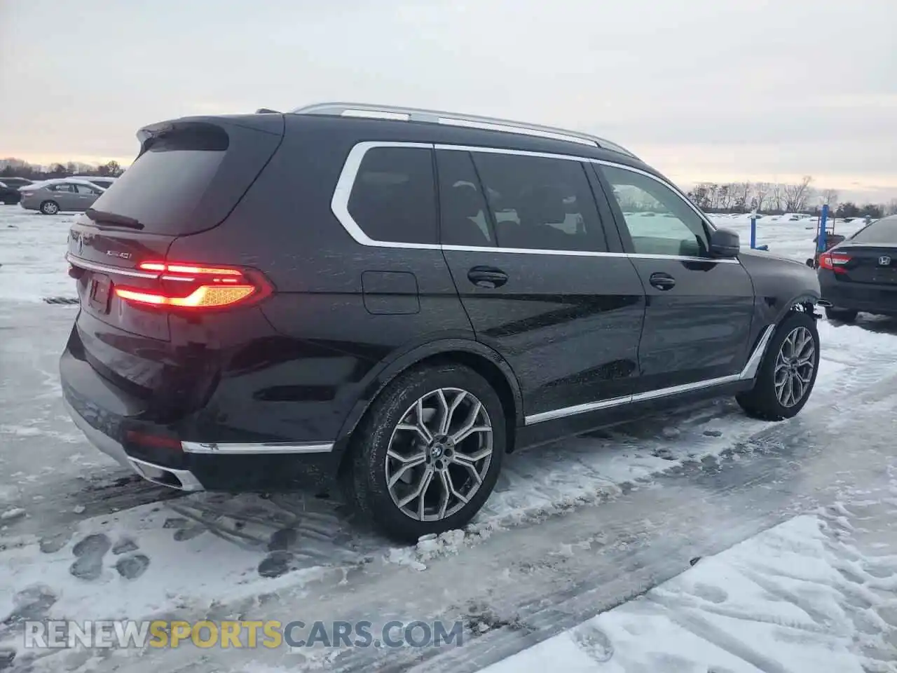 3 Фотография поврежденного автомобиля 5UX23EM07P9N58584 BMW X7 2023