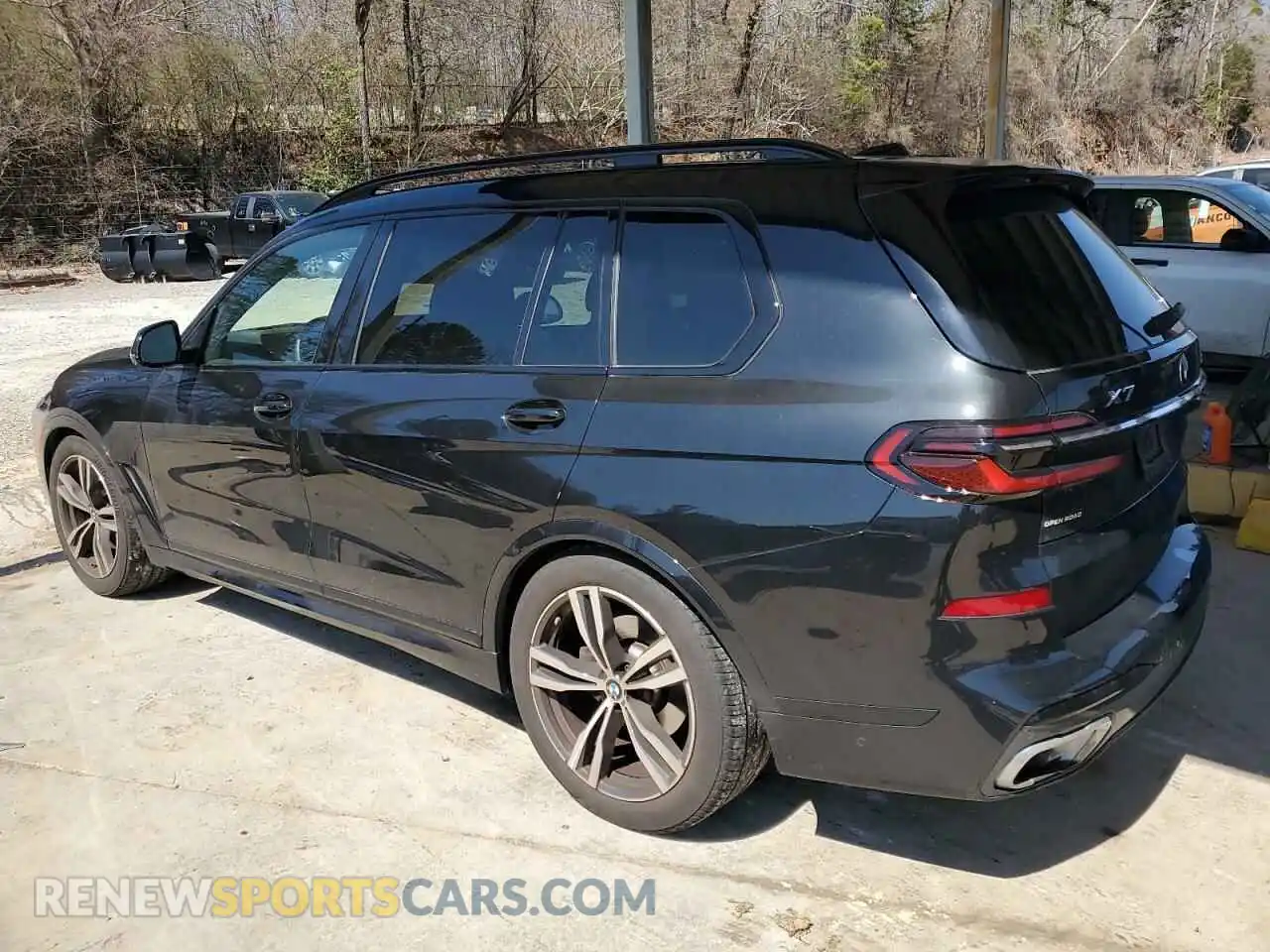 2 Photograph of a damaged car 5UX23EM07P9R68656 BMW X7 2023