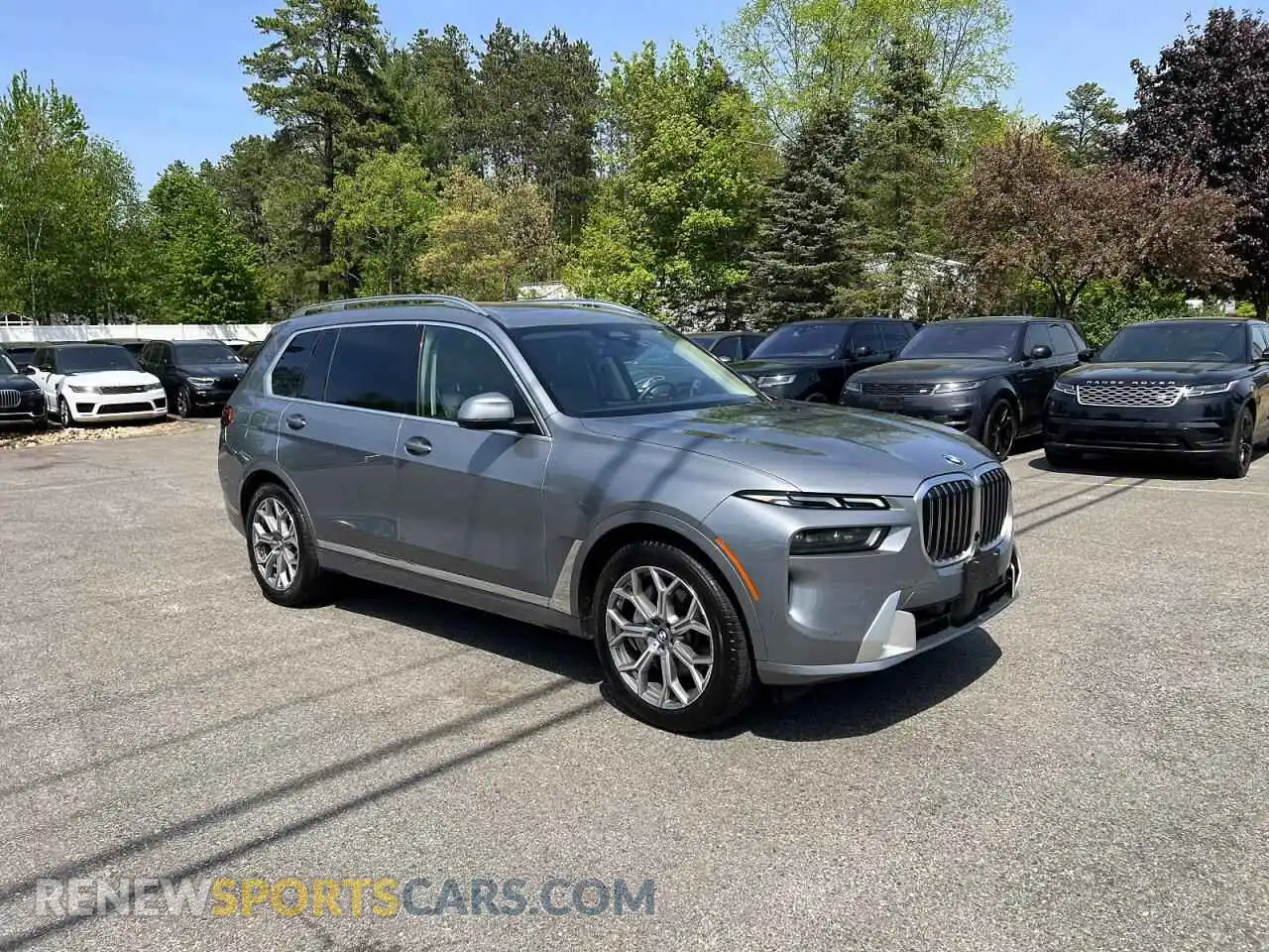 1 Фотография поврежденного автомобиля 5UX23EM00R9S52720 BMW X7 2024