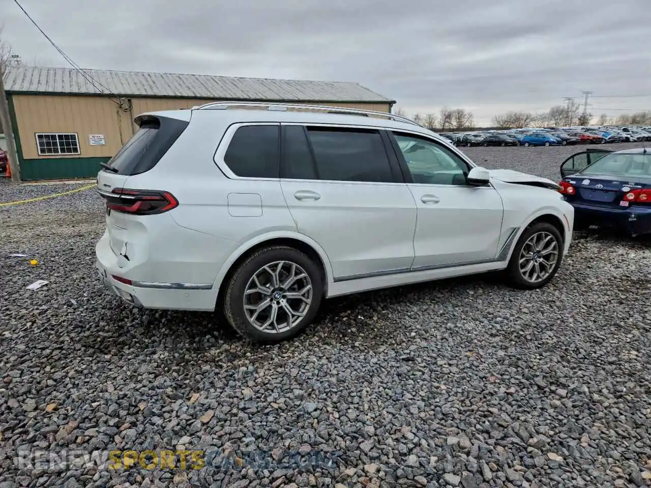 3 Фотография поврежденного автомобиля 5UX23EM01R9T90024 BMW X7 2024