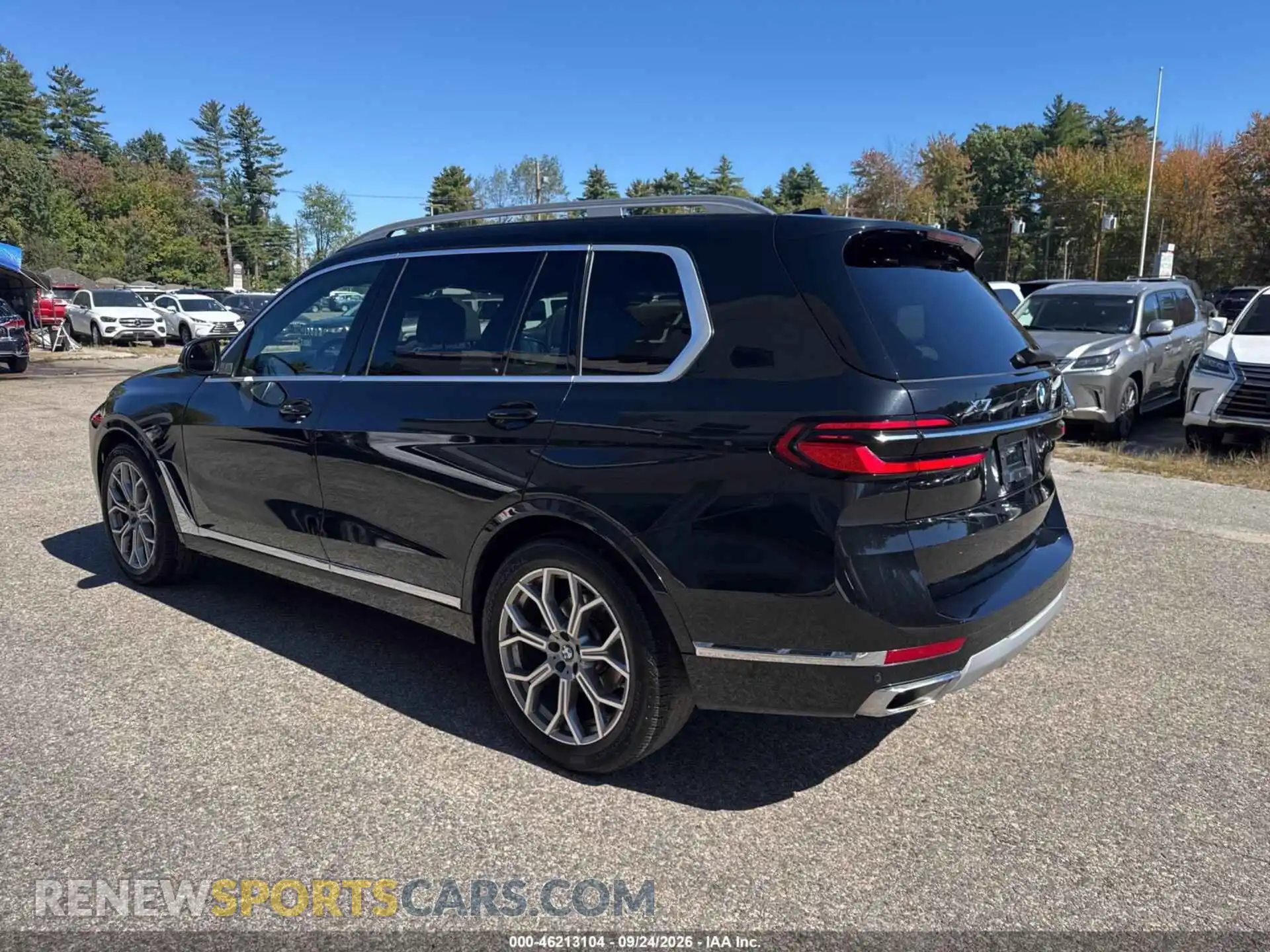 3 fotografías del automóvil dañado 5UX23EM02R9S09691 BMW X7 2024