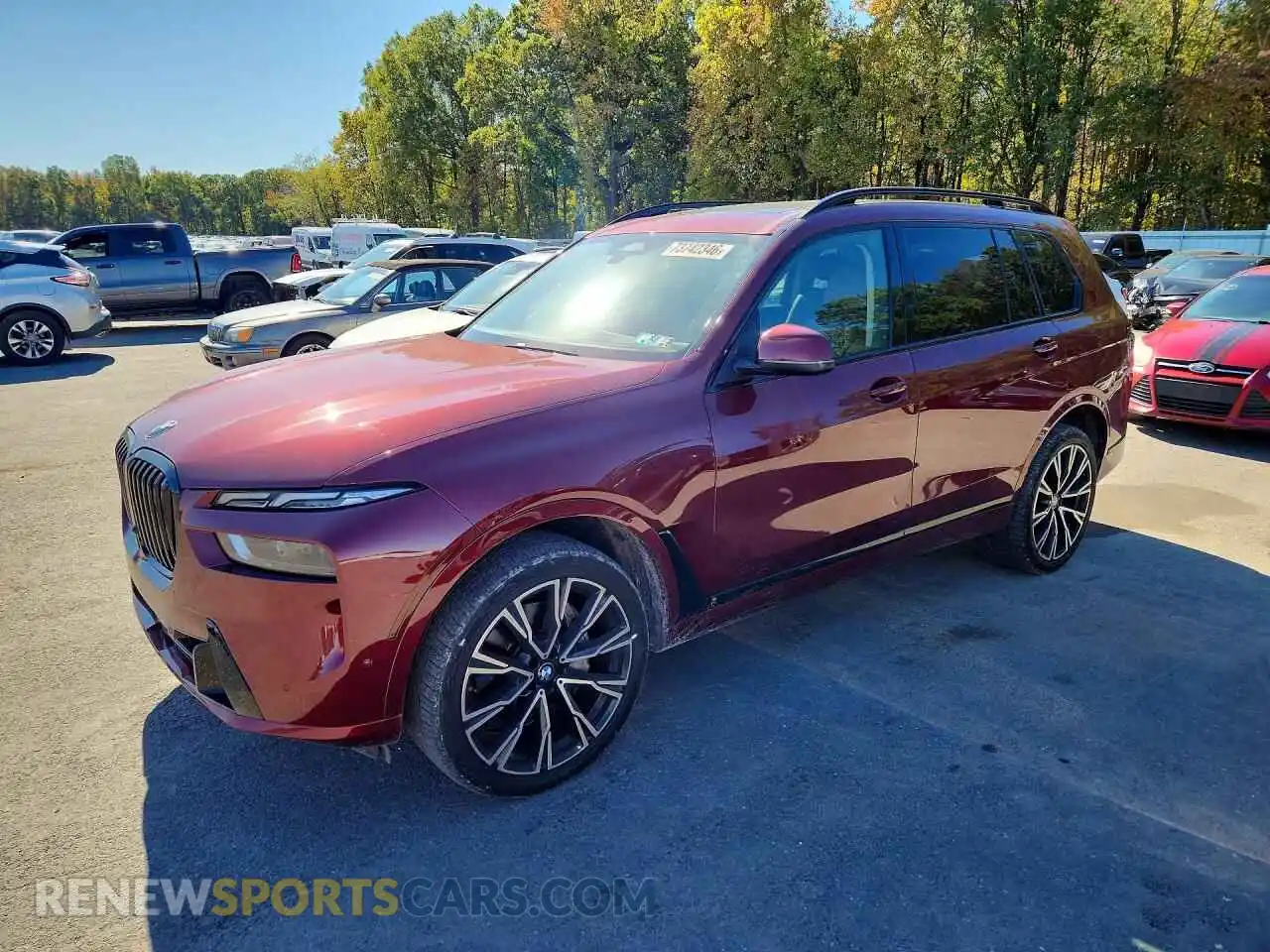 1 Photograph of a damaged car 5UX23EM02R9U47847 BMW X7 2024