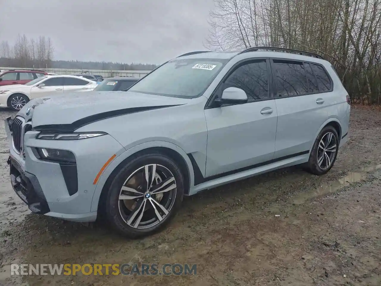 1 Photograph of a damaged car 5UX23EM03R9U12931 BMW X7 2024