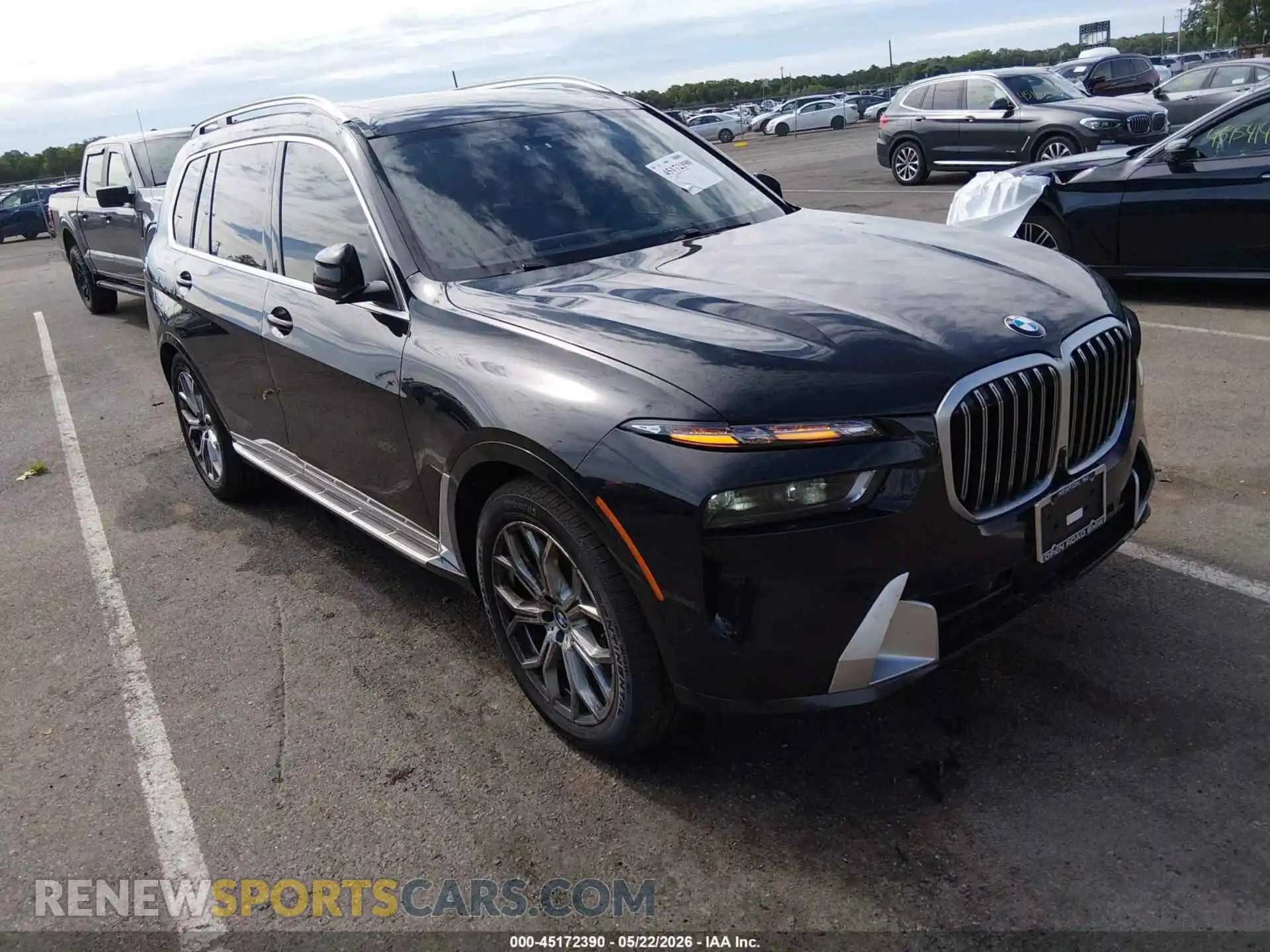 1 Фотография поврежденного автомобиля 5UX23EM03R9U15408 BMW X7 2024
