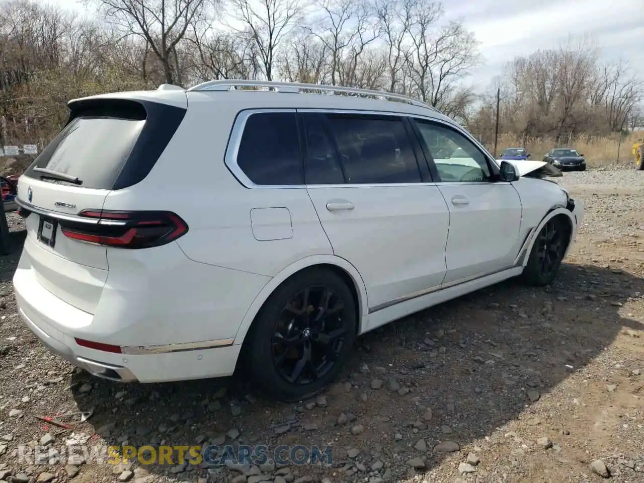 3 Фотография поврежденного автомобиля 5UX23EM05R9S88970 BMW X7 2024