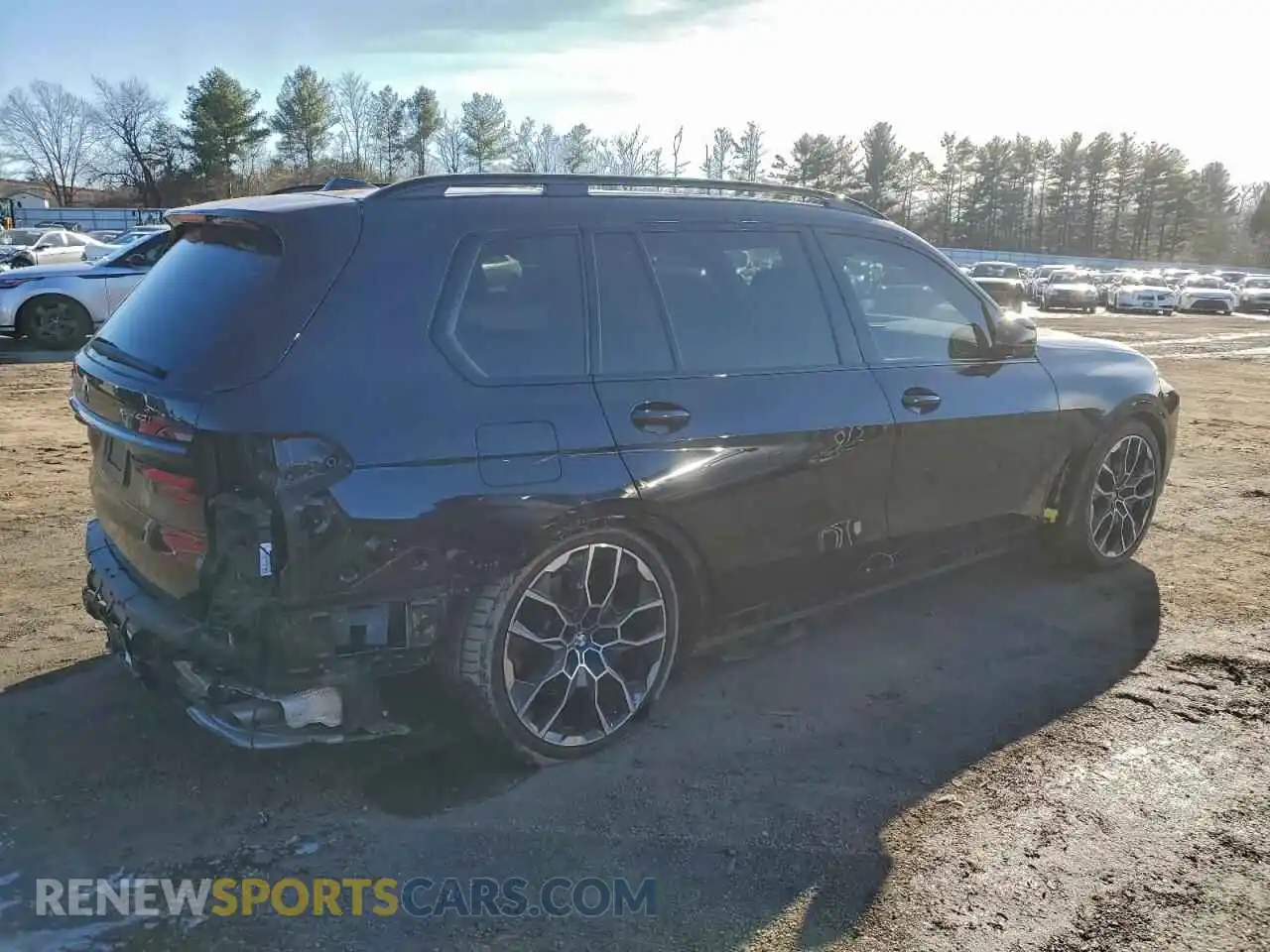 3 fotografías del automóvil dañado 5UX23EM05R9U65971 BMW X7 2024