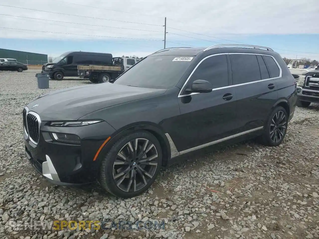 1 Photograph of a damaged car 5UX23EM05R9V44573 BMW X7 2024