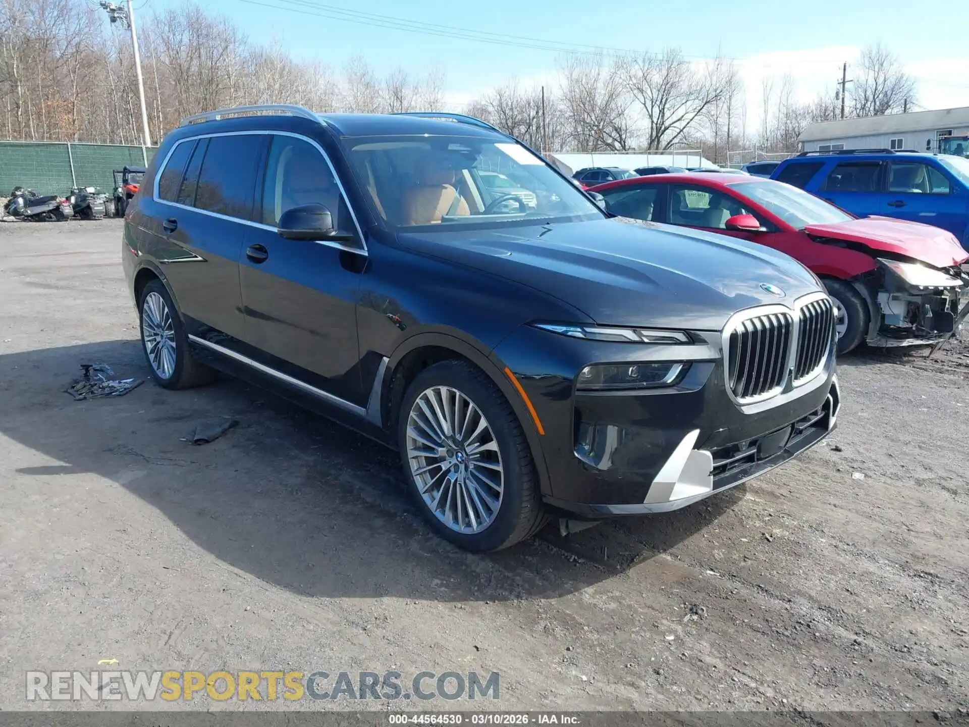 1 Photograph of a damaged car 5UX23EM06R9T68486 BMW X7 2024