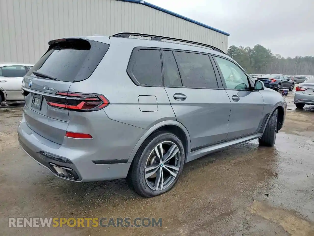 3 fotografías del automóvil dañado 5UX23EM07R9S36448 BMW X7 2024