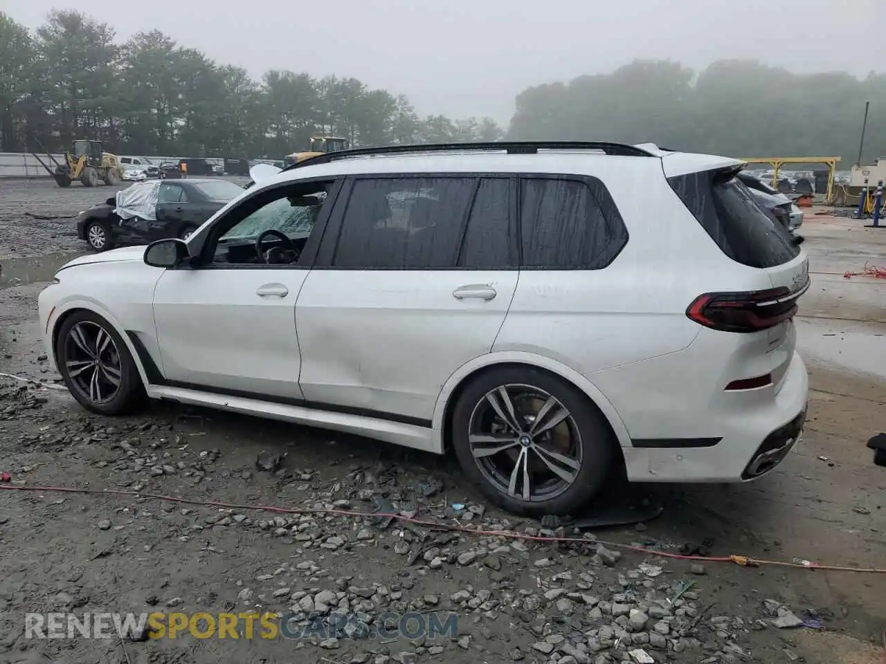 2 Photograph of a damaged car 5UX23EM07R9U49531 BMW X7 2024
