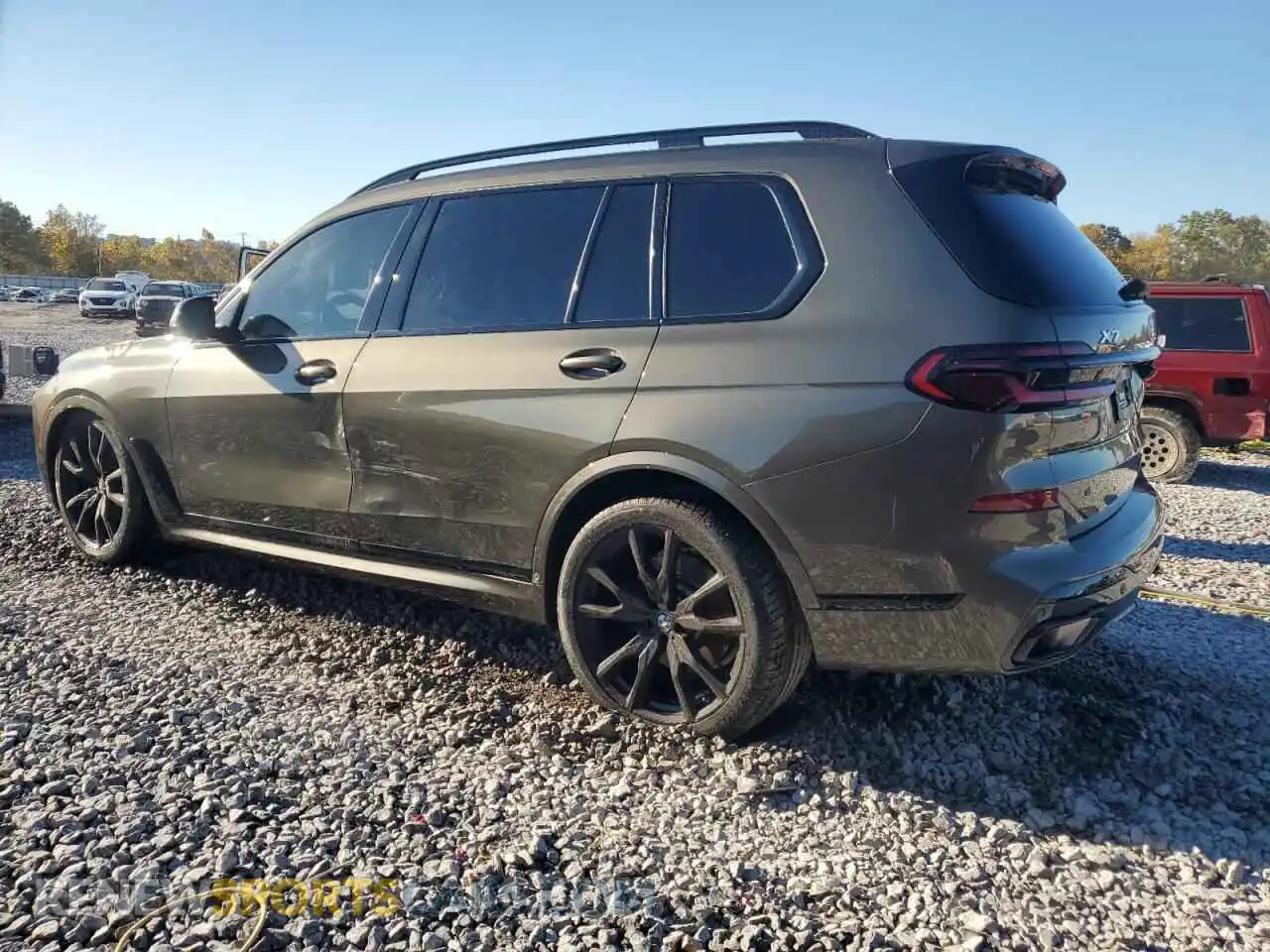 2 Photograph of a damaged car 5UX23EM07R9U84831 BMW X7 2024